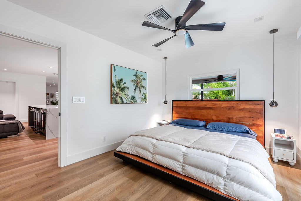 UNIVERSITY PARK COUNTRY CLUB ESTATES - Residential Lease