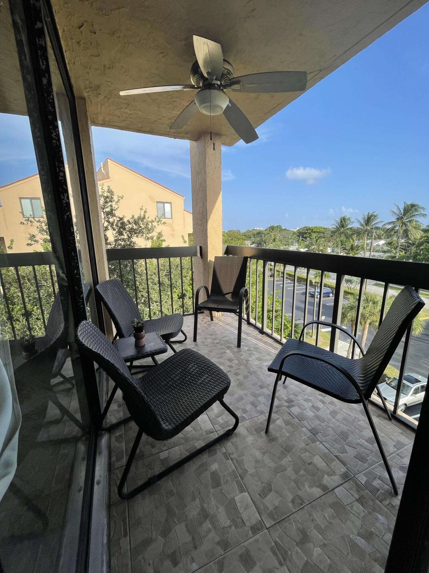 LAVER DELRAY RACQUET CLUB CONDO - Residential Lease