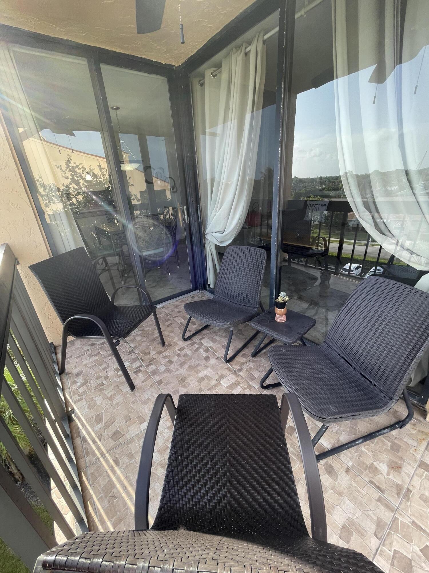 LAVER DELRAY RACQUET CLUB CONDO - Residential Lease