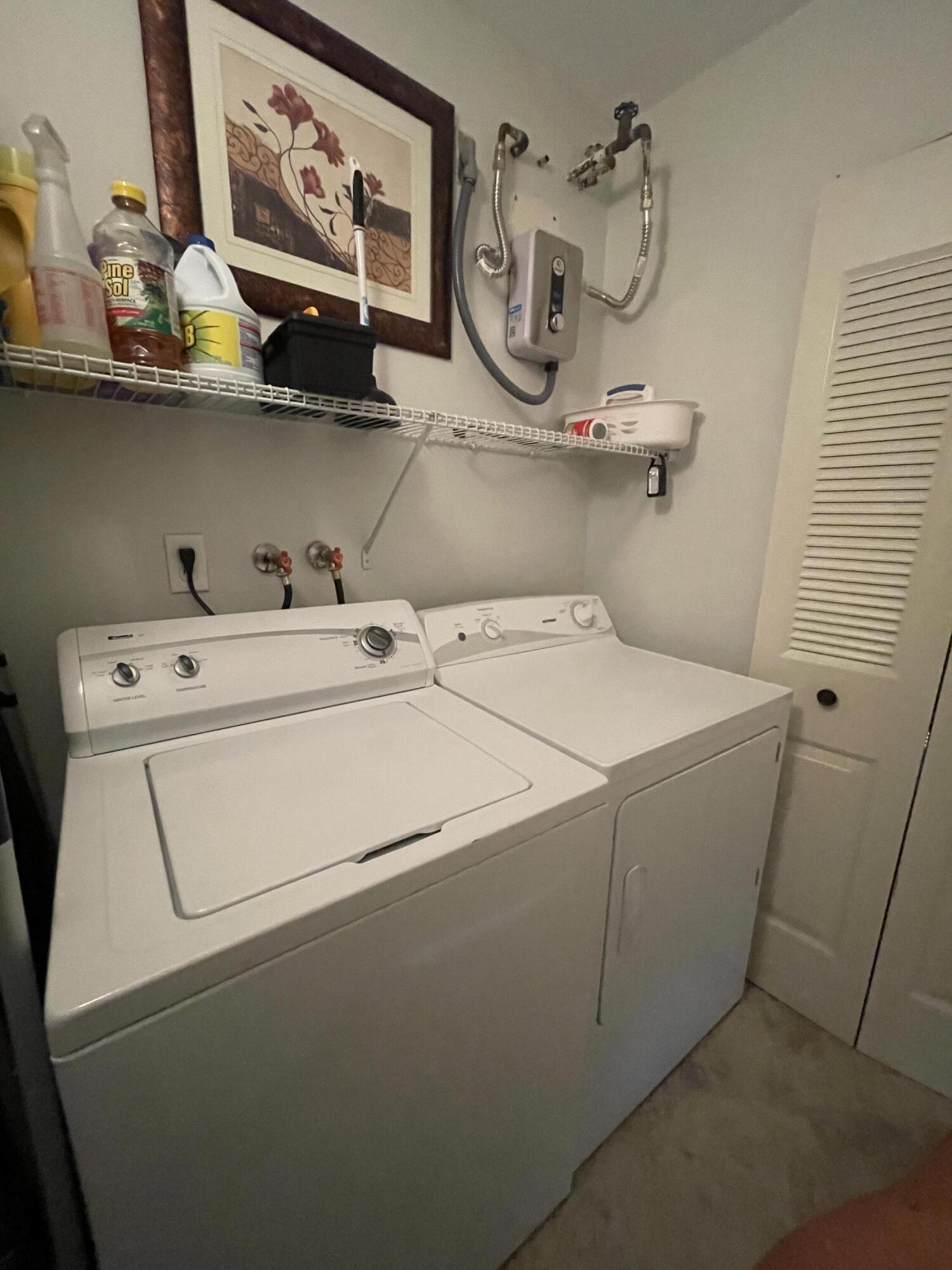 LAVER DELRAY RACQUET CLUB CONDO - Residential Lease