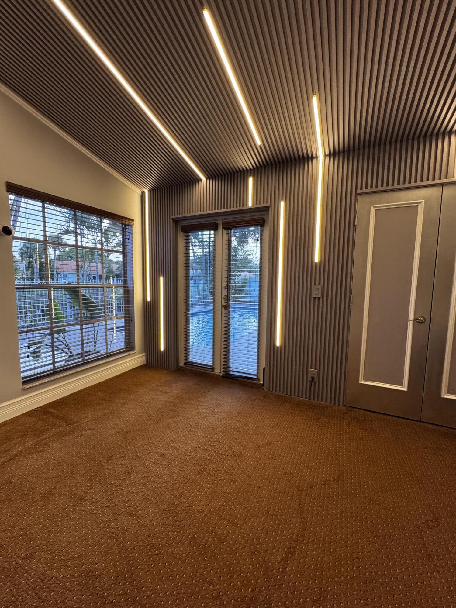 TRACT D OF MISSION BAY - Residential Lease