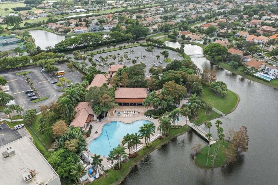 TRACT D OF MISSION BAY - Residential Lease