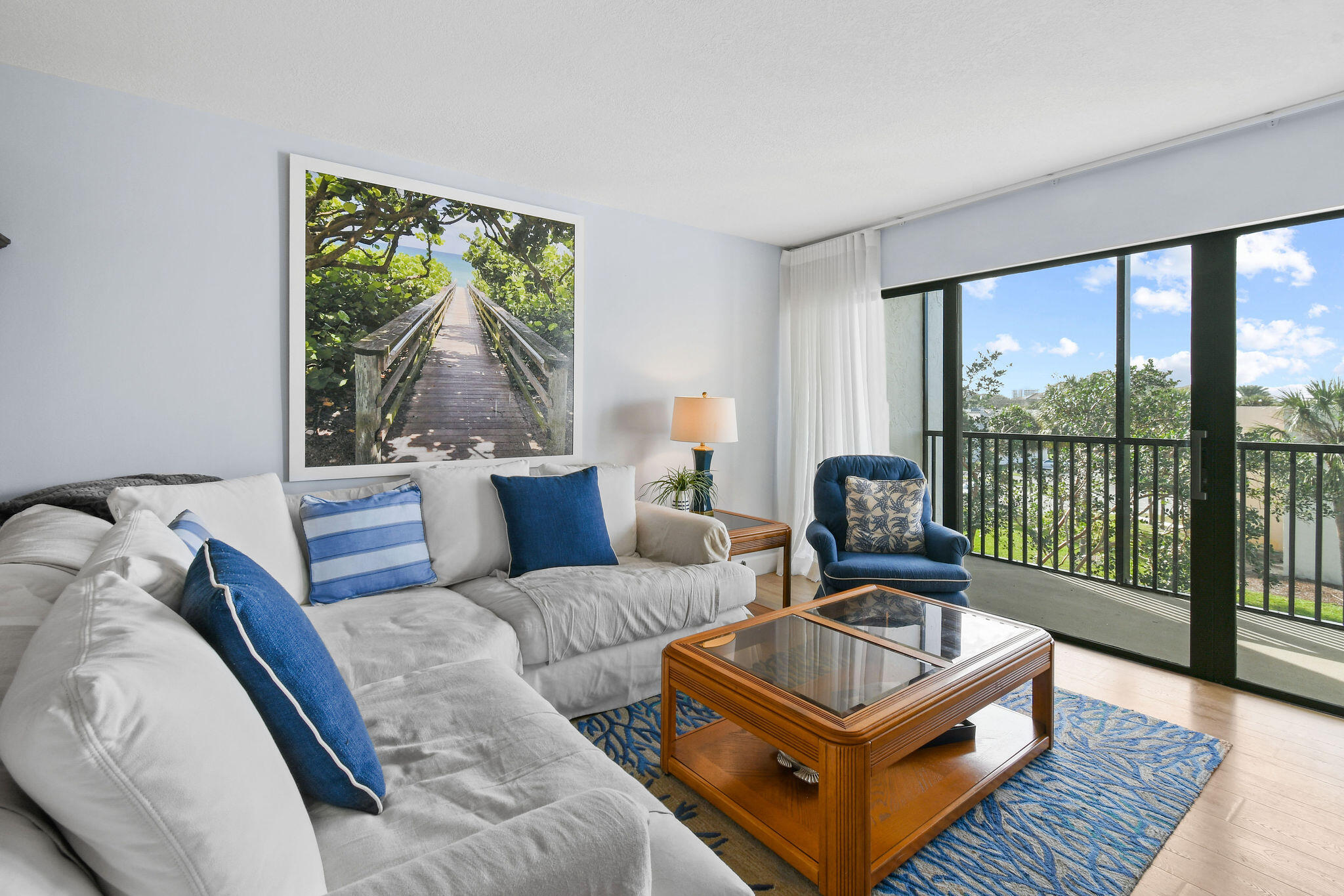 JUPITER OCEAN AND RACQUET CLUB - Residential