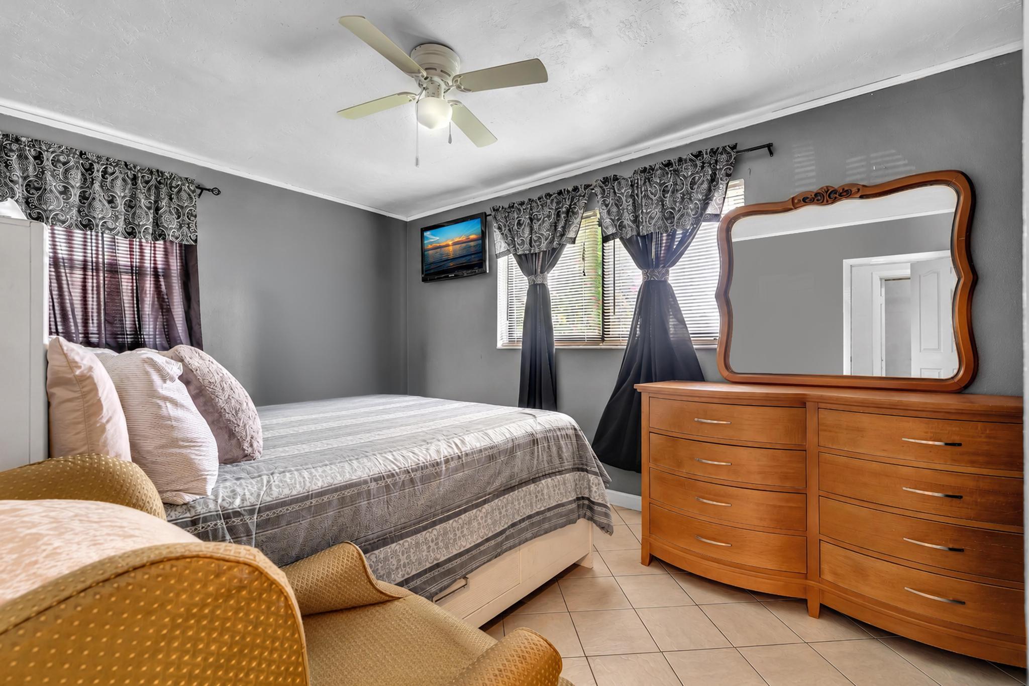 MIRAMAR SEC 5 - Residential