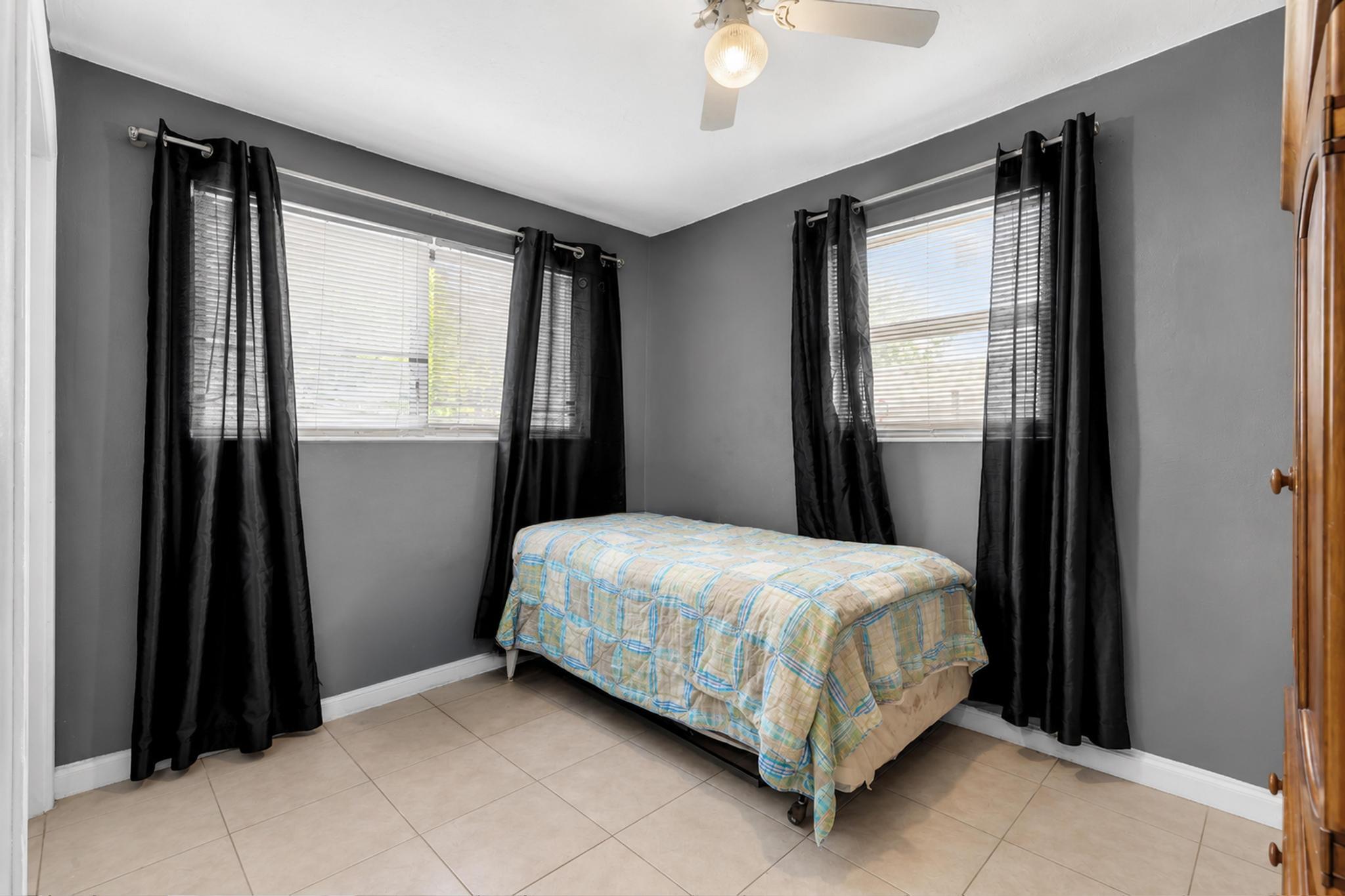 MIRAMAR SEC 5 - Residential