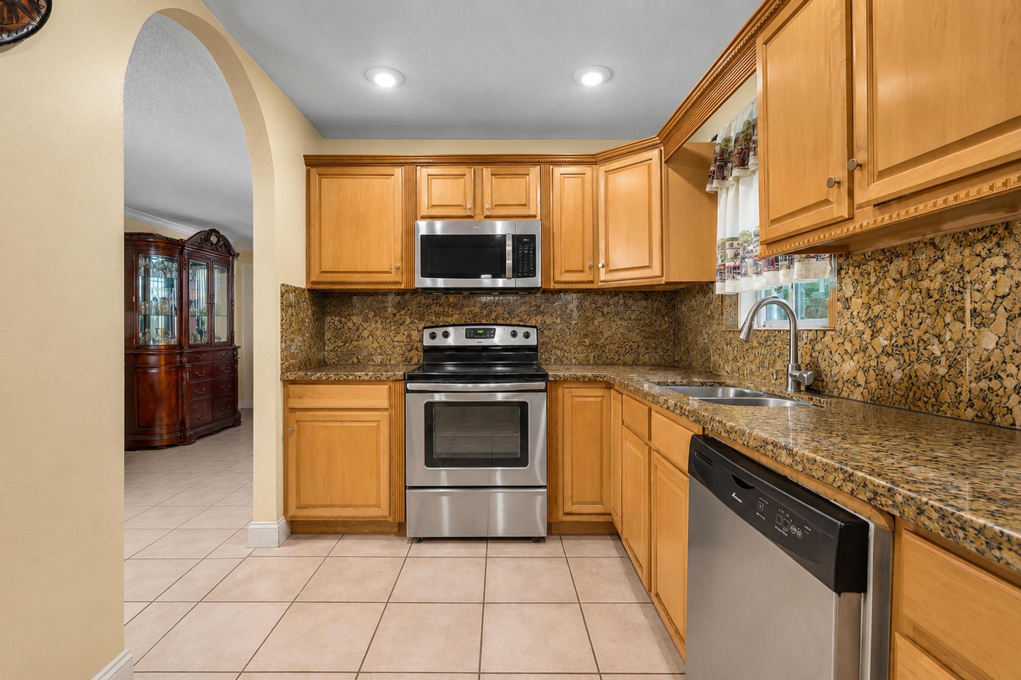 MIRAMAR SEC 5 - Residential