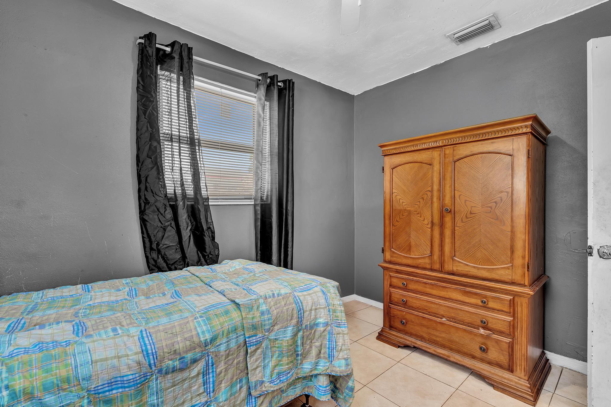MIRAMAR SEC 5 - Residential