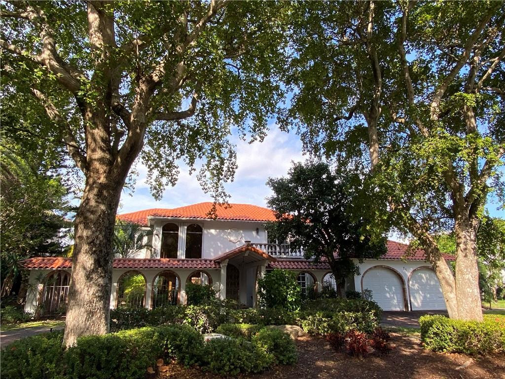 BAY COLONY SECTION OF THE - Residential