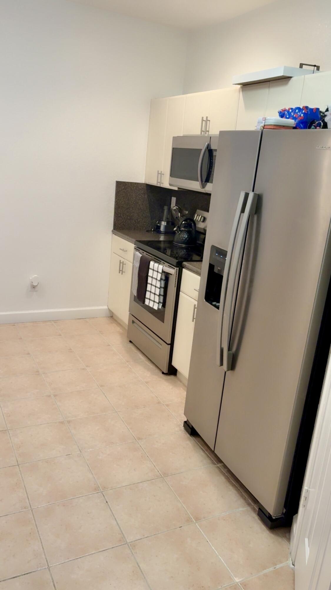 SHOMA TOWNHOMES AT ROYAL PALM BEACH CONDO - Residential