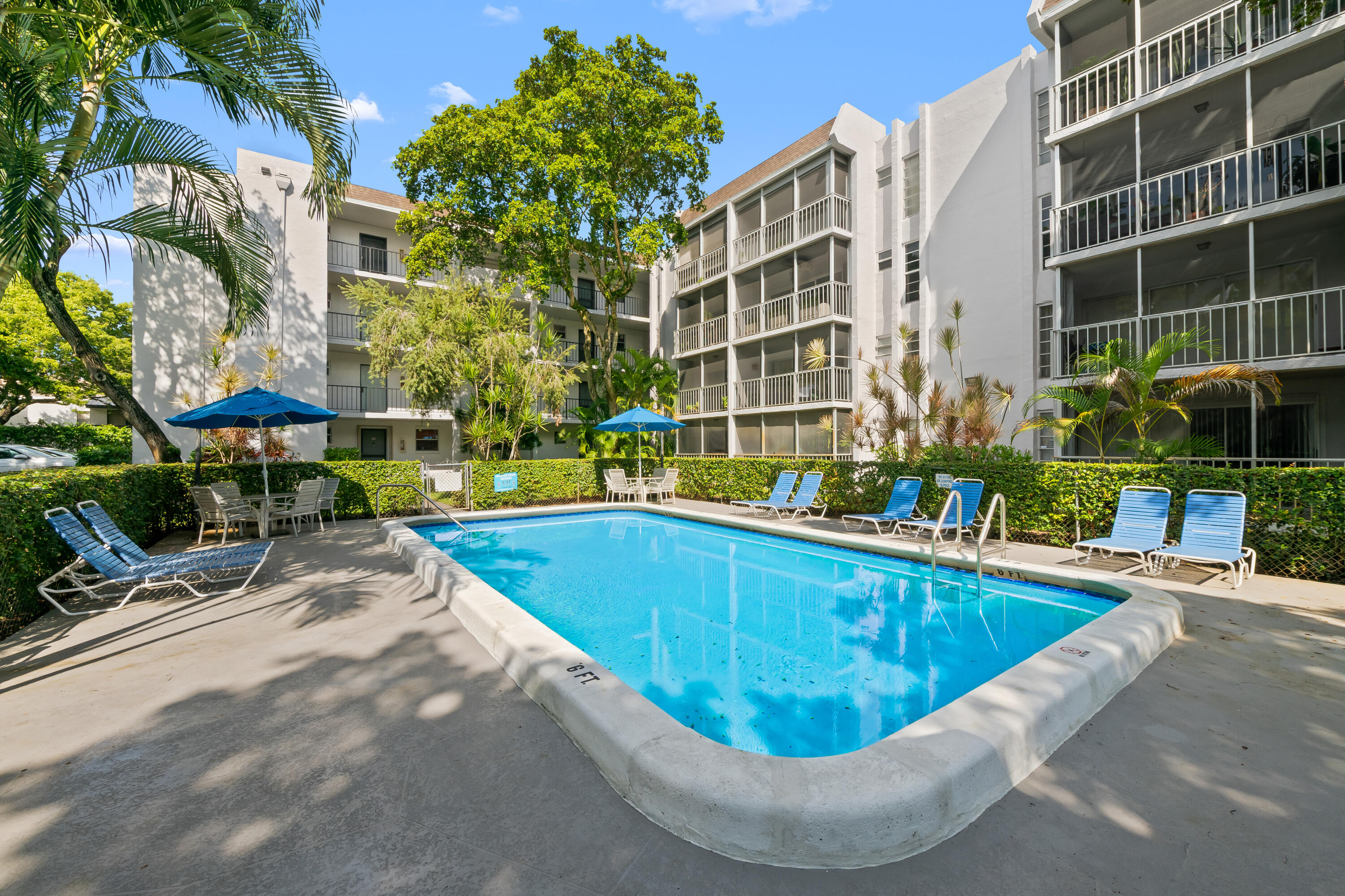 PLANTATION PINES CONDO - Residential