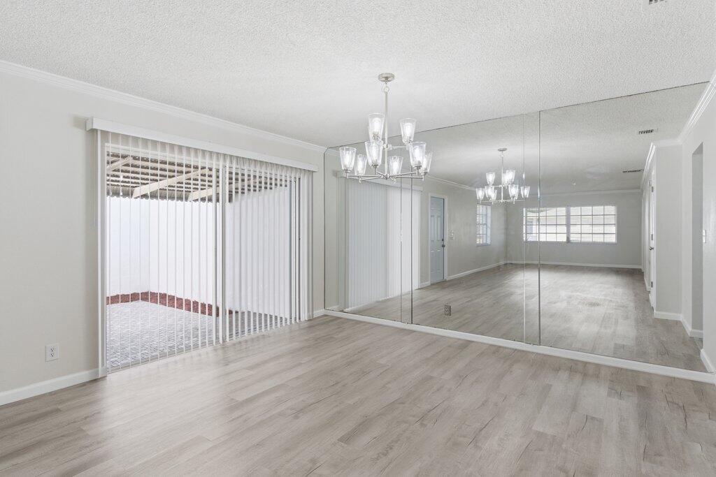 LIMETREE CONDO - Residential