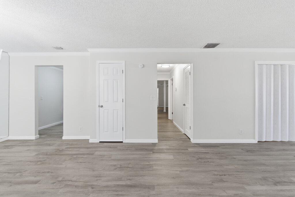 LIMETREE CONDO - Residential