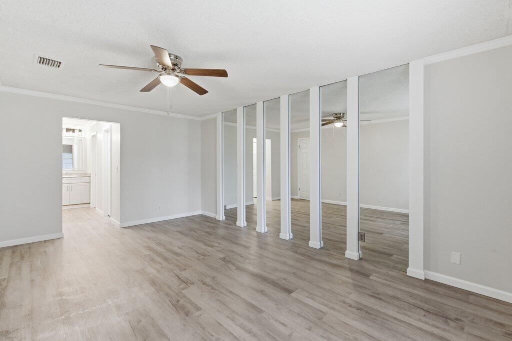 LIMETREE CONDO - Residential