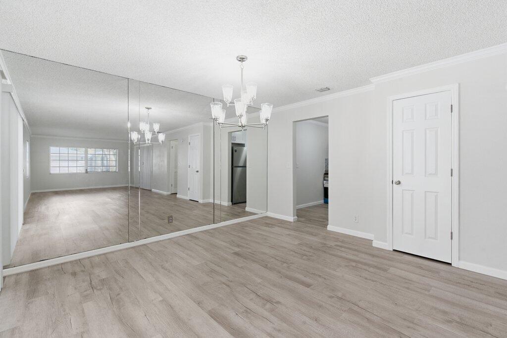 LIMETREE CONDO - Residential