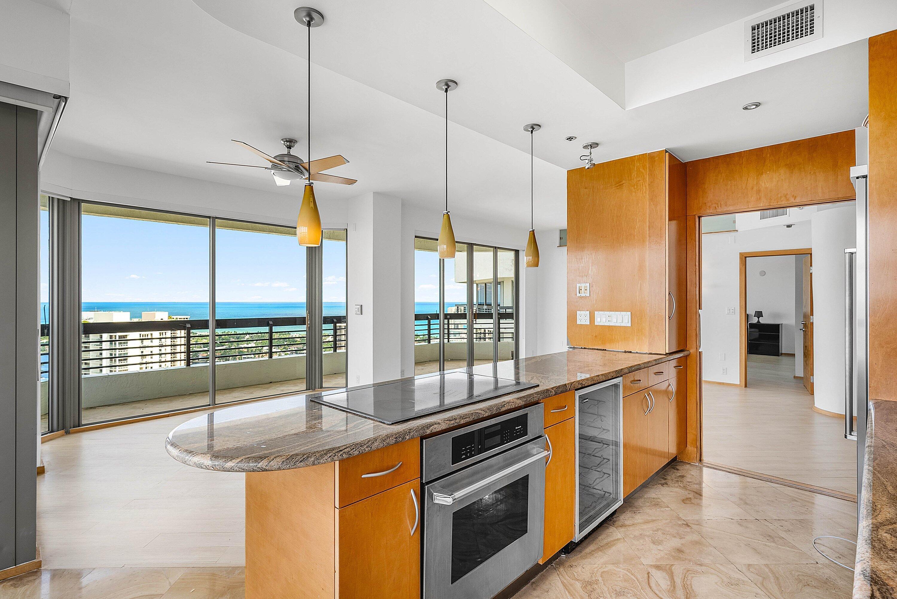MYSTIC POINTE TOWER 400 CONDO - Residential