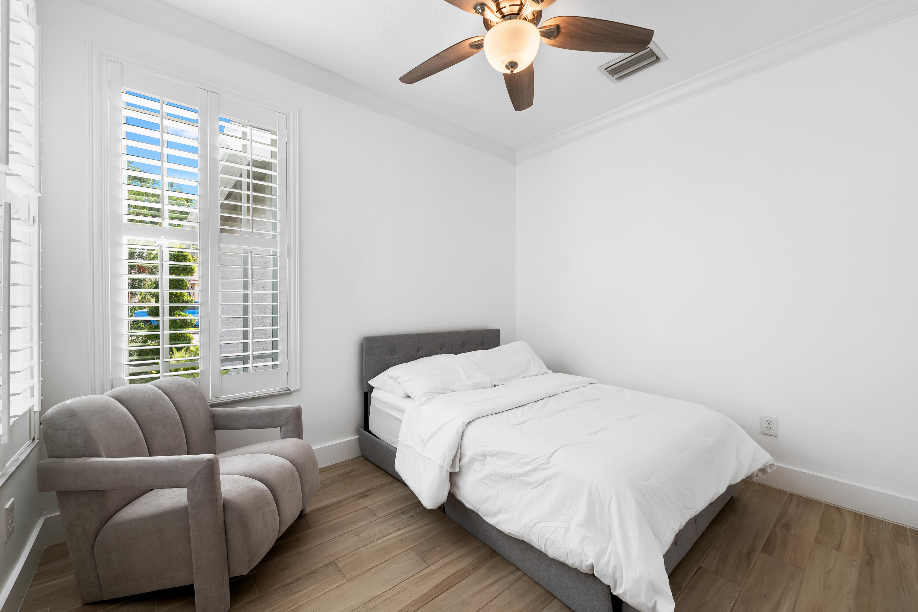 CANYON LAKES 1 - Residential