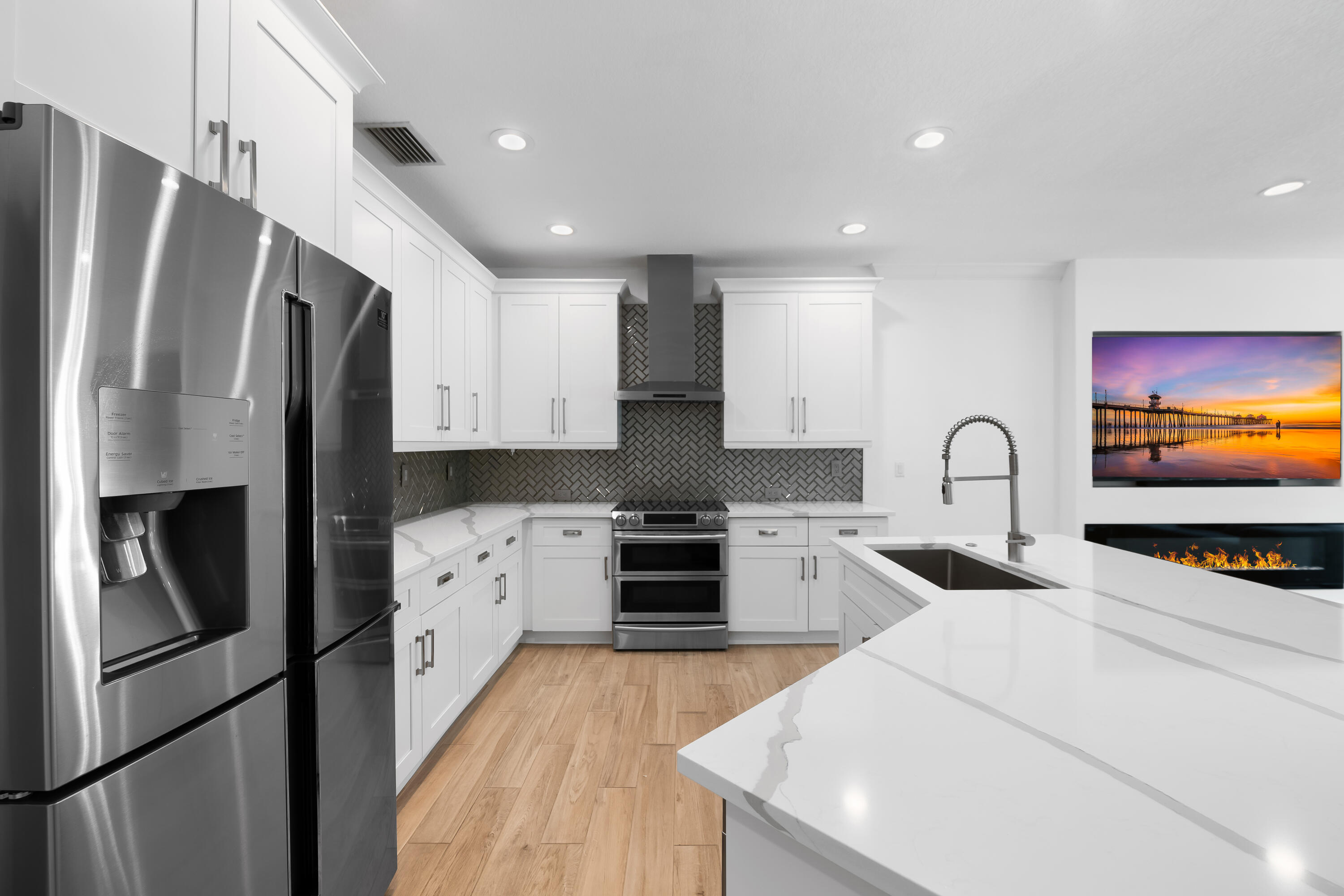 CANYON LAKES 1 - Residential
