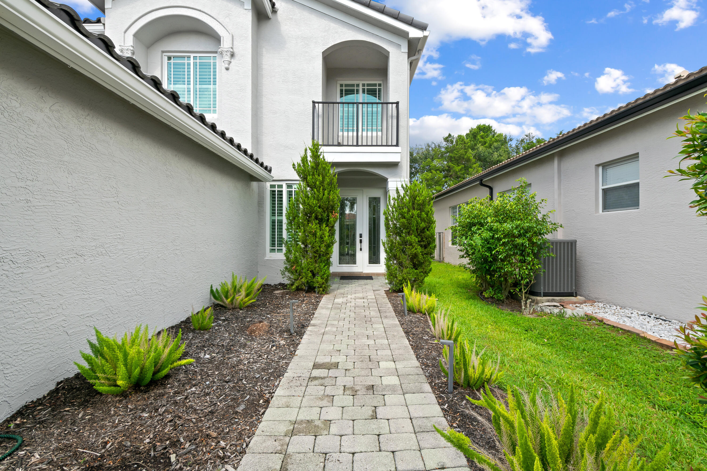 CANYON LAKES 1 - Residential