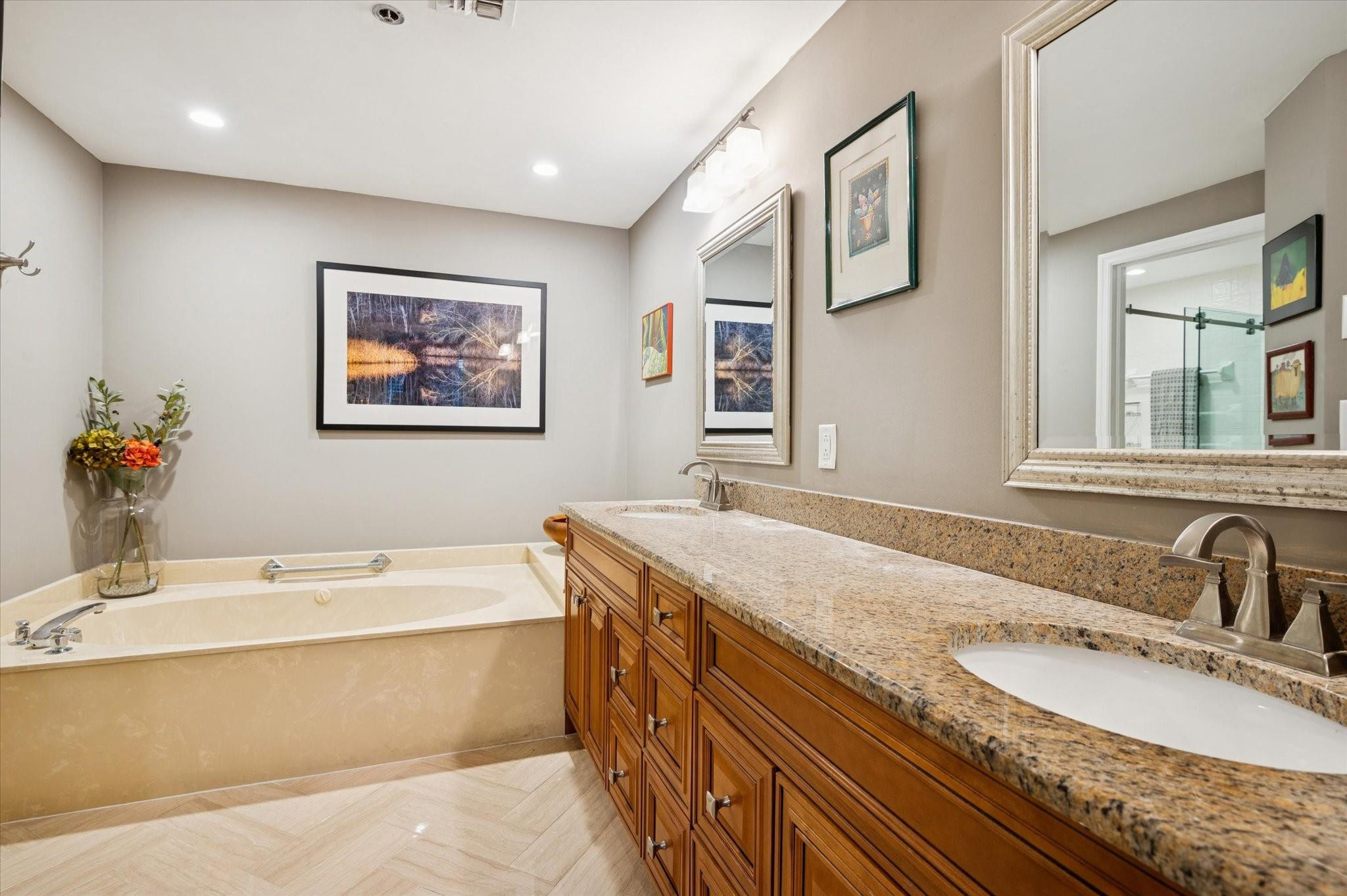 VIZCAYA TOWERS AT PALM-AIRE - Residential Lease