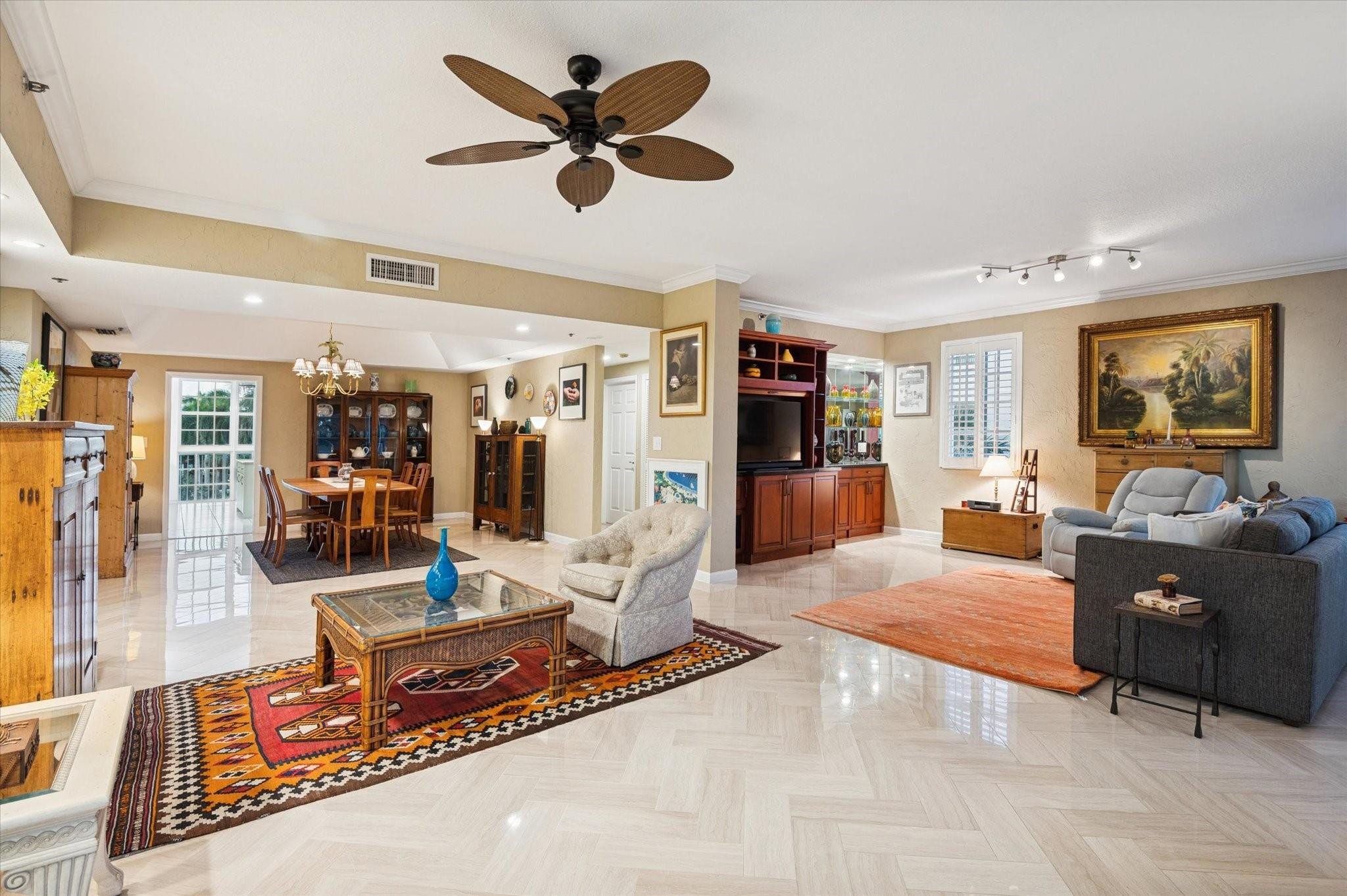 VIZCAYA TOWERS AT PALM-AIRE - Residential Lease