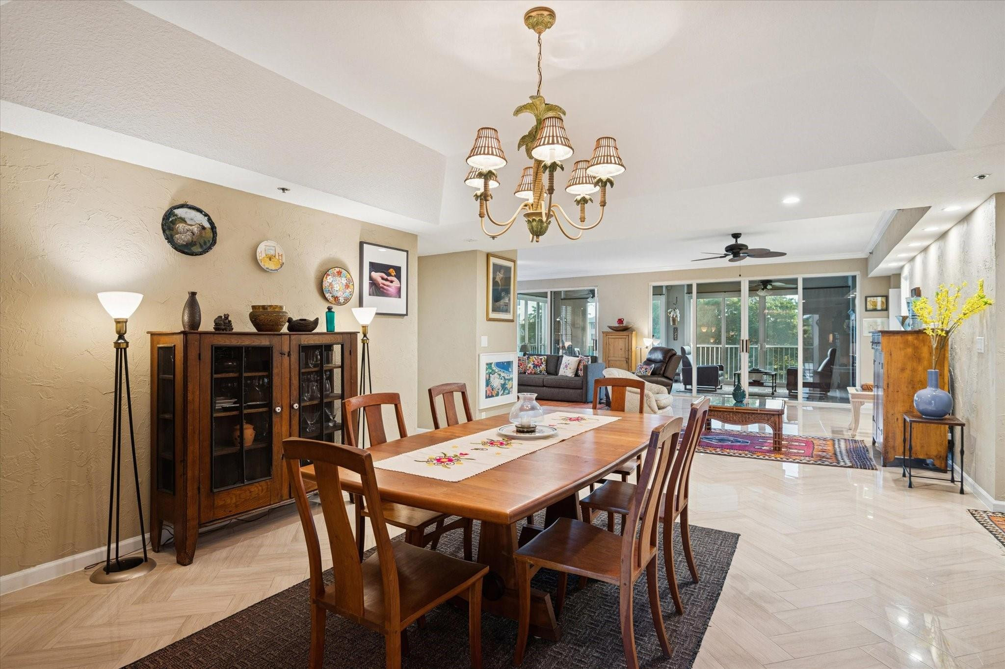 VIZCAYA TOWERS AT PALM-AIRE - Residential Lease