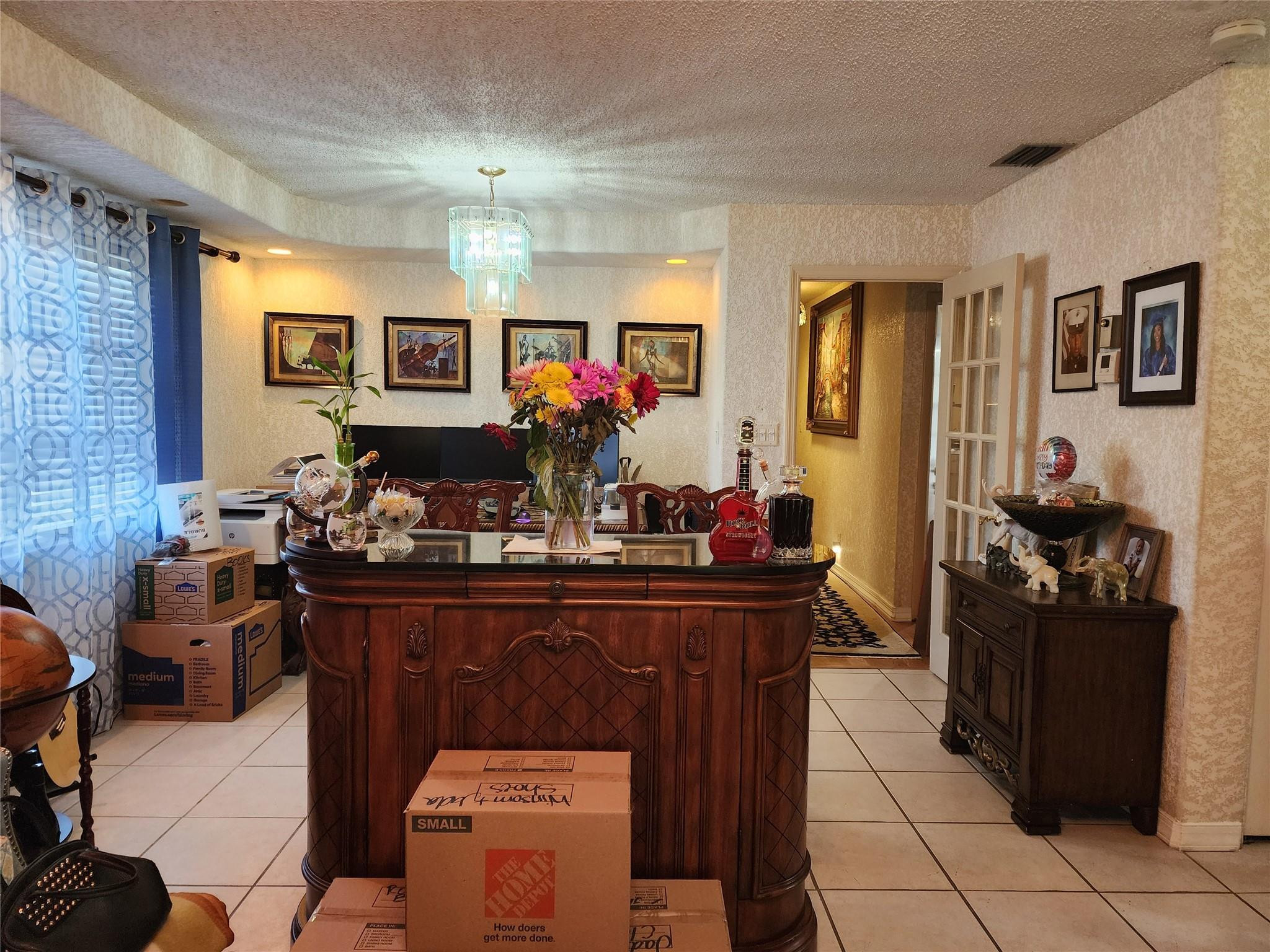 8705 HAMPSHIRE DR CONDO - Residential