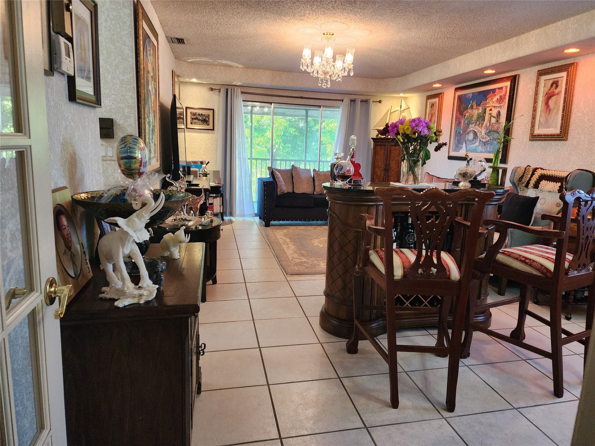 8705 HAMPSHIRE DR CONDO - Residential
