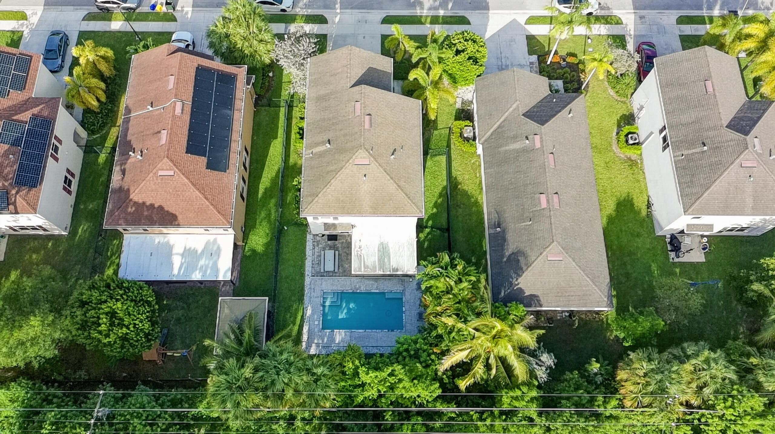 WHITNEY PARK - Residential