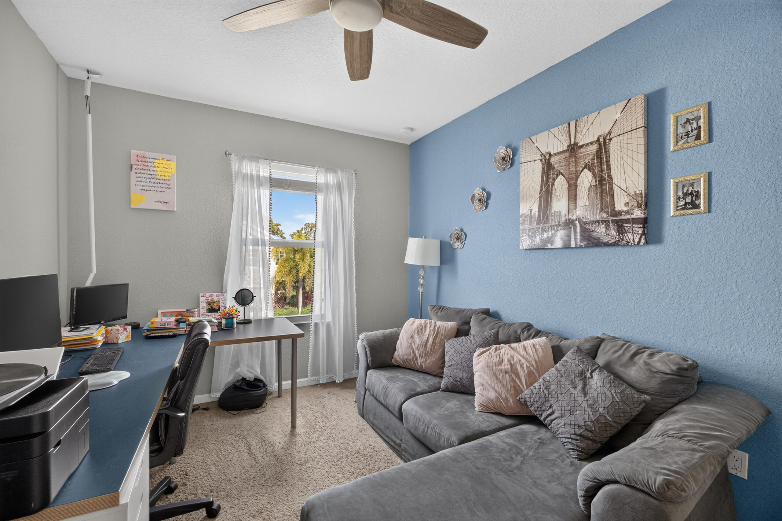 WHITNEY PARK - Residential