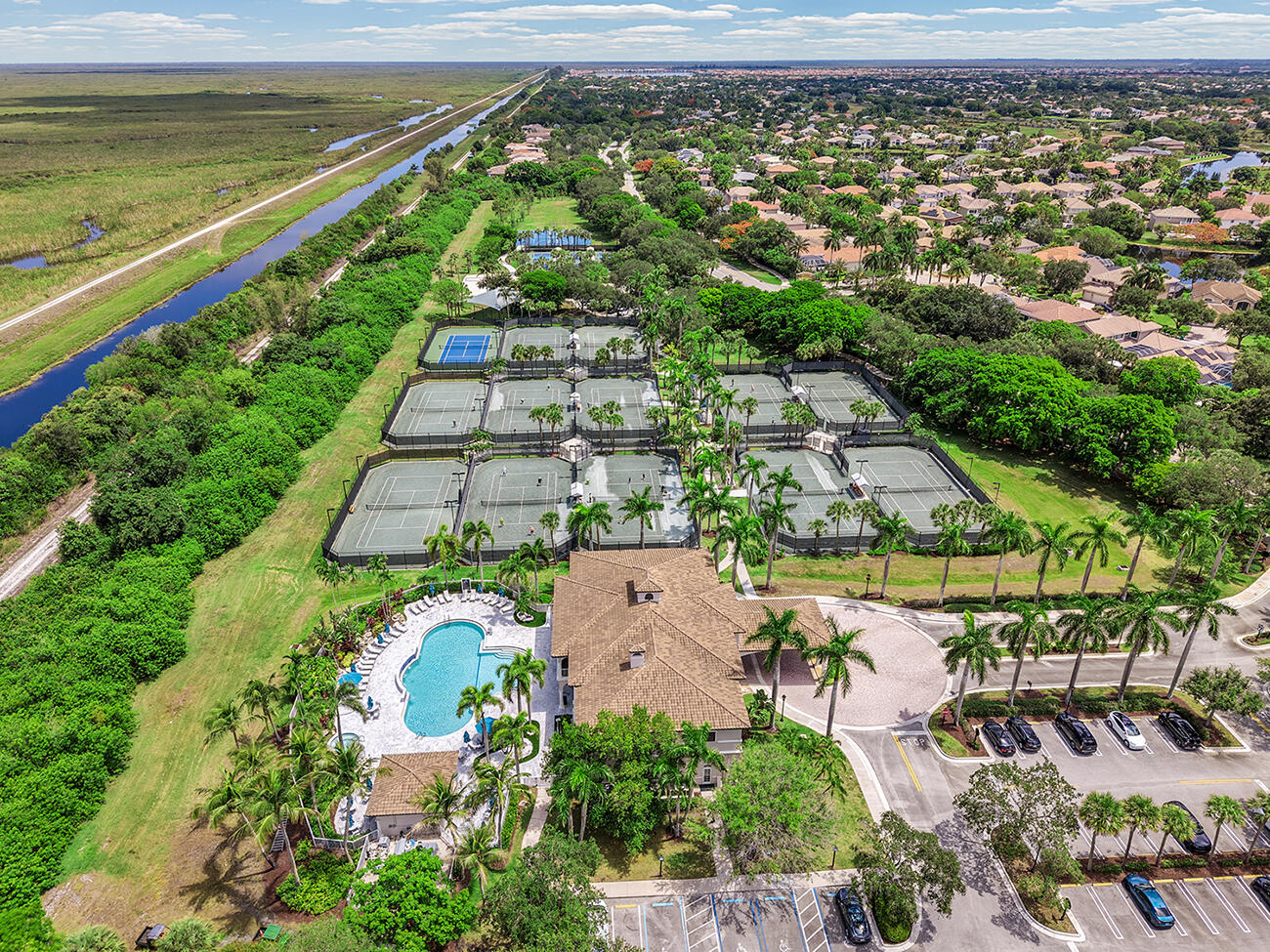 HERON BAY FOUR - Residential