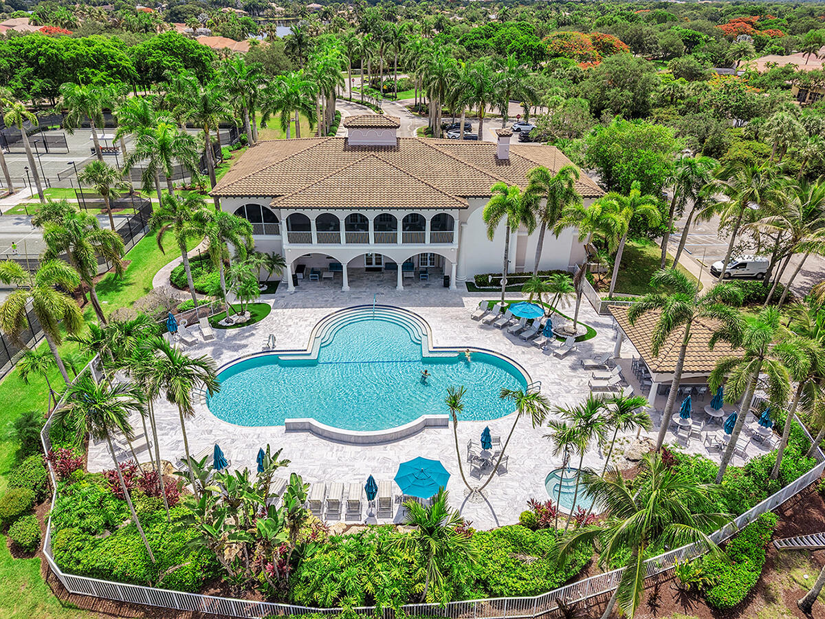 HERON BAY FOUR - Residential