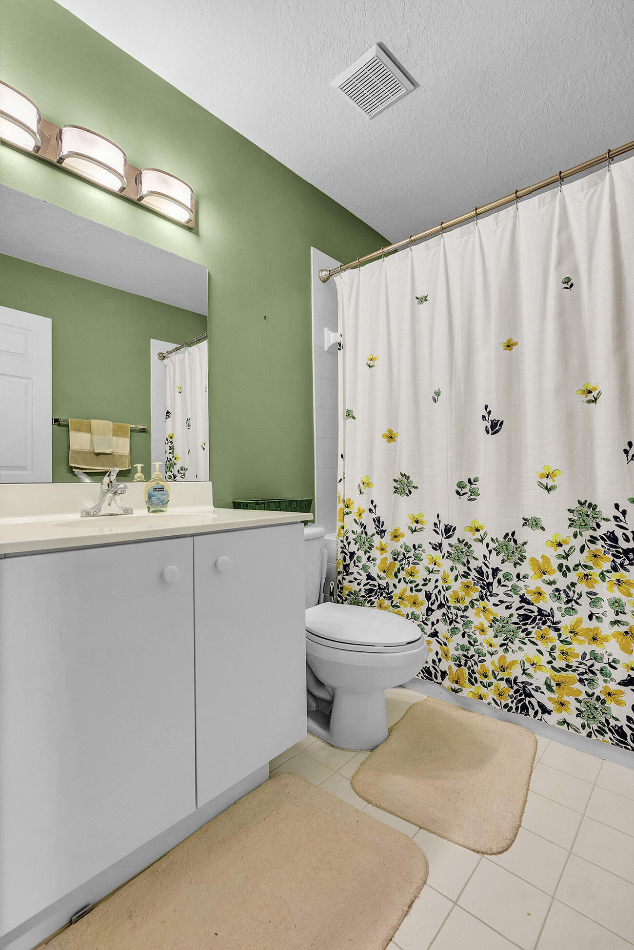 HERON BAY FOUR - Residential