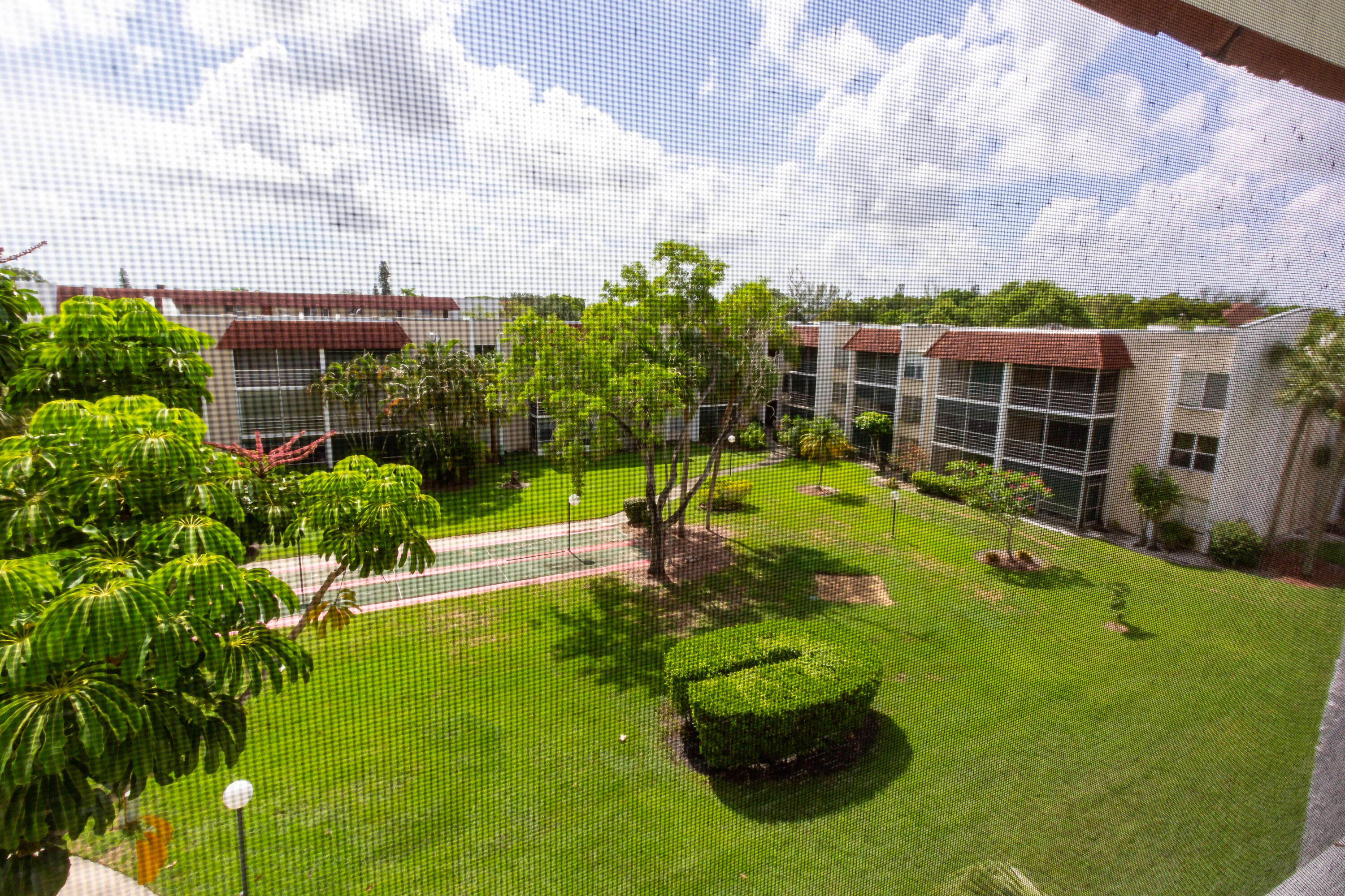 LAS VISTAS H IN INVERRARY CONDO - Residential