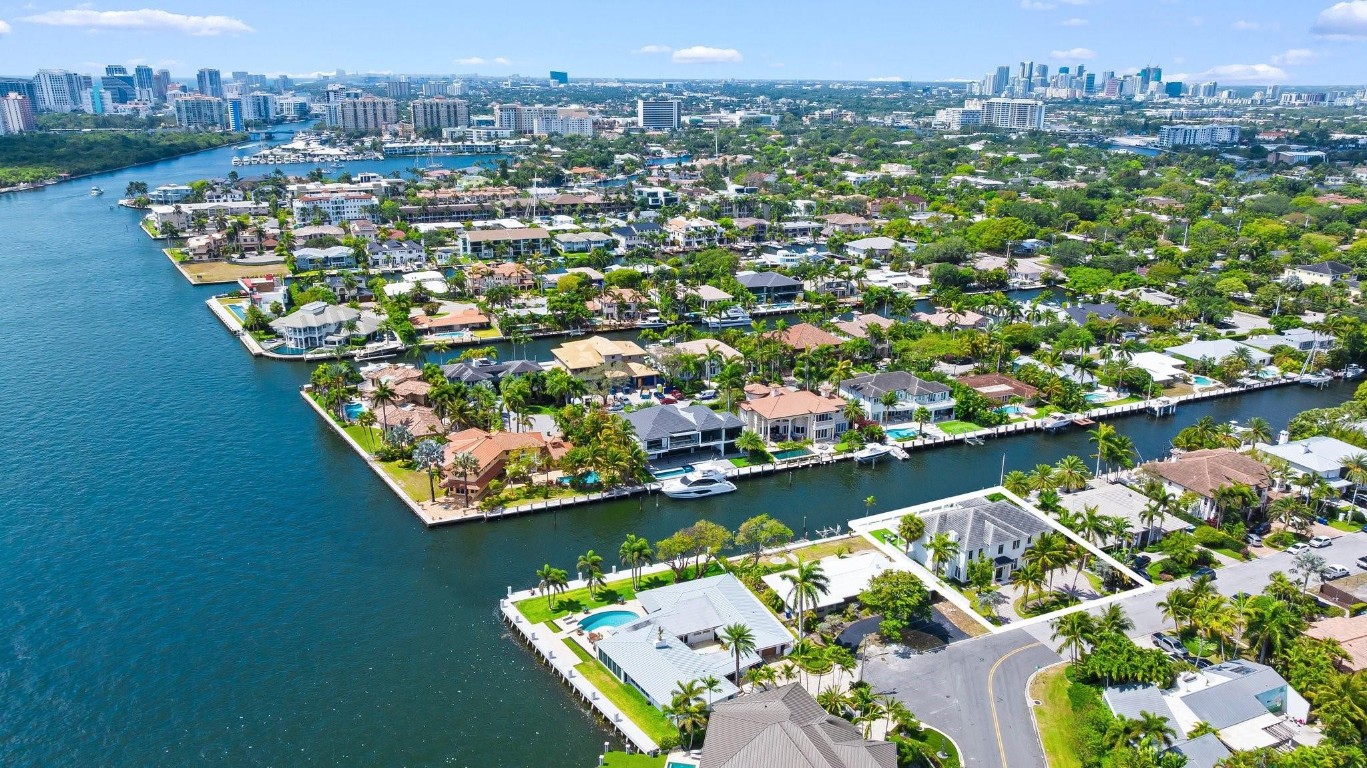 Coral Ridge 21-50 B - Residential
