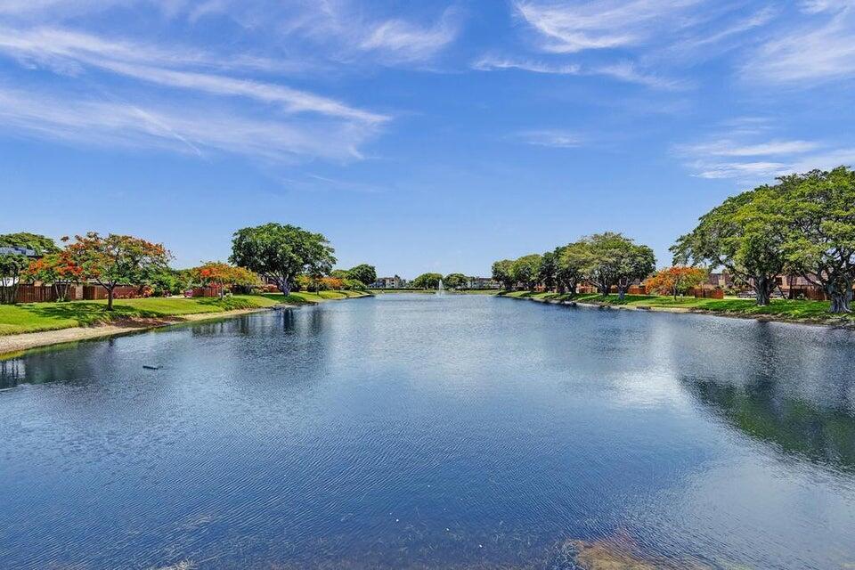 SPRINGDALE HOMES - Residential