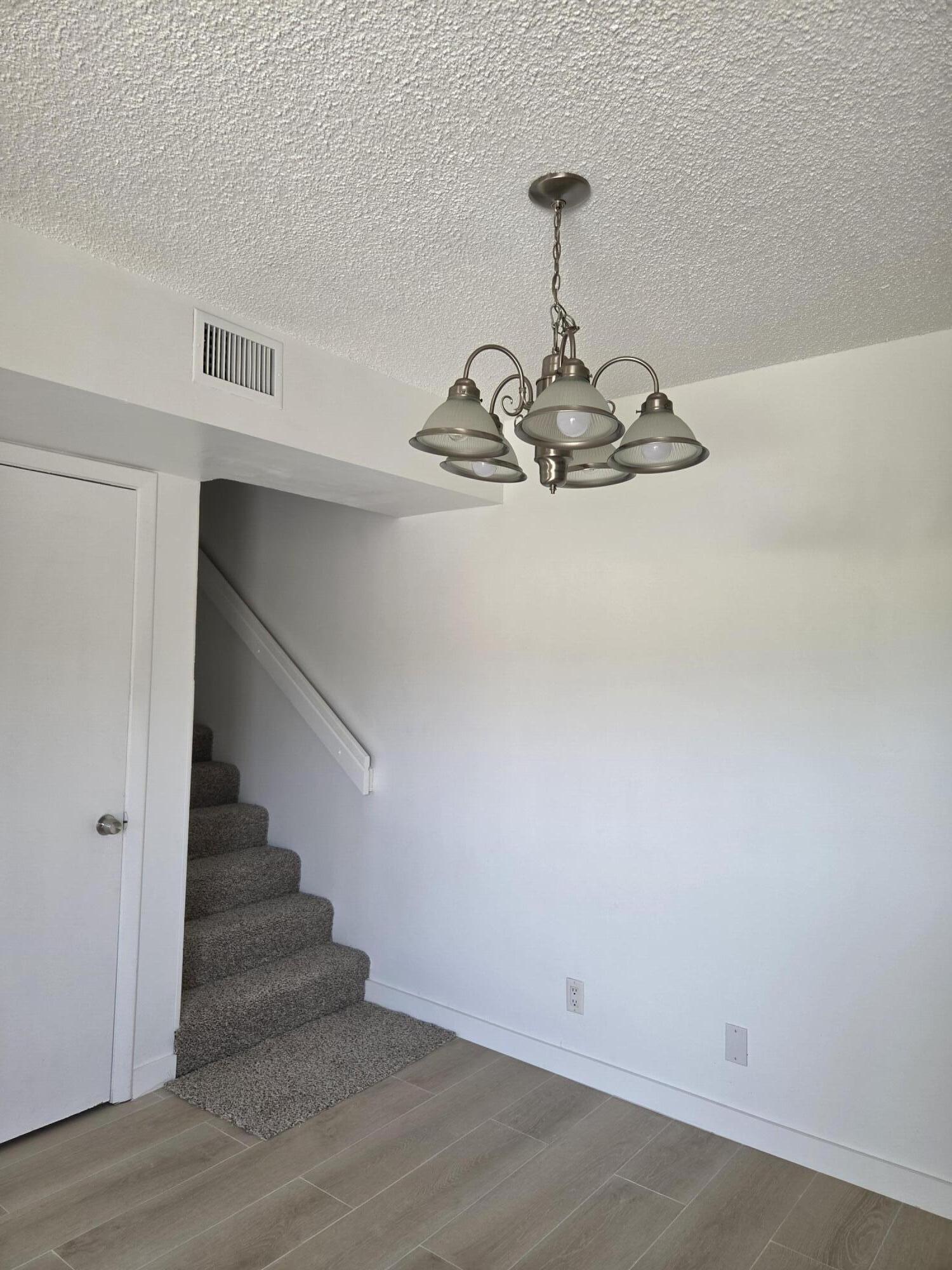 SPRINGDALE HOMES - Residential