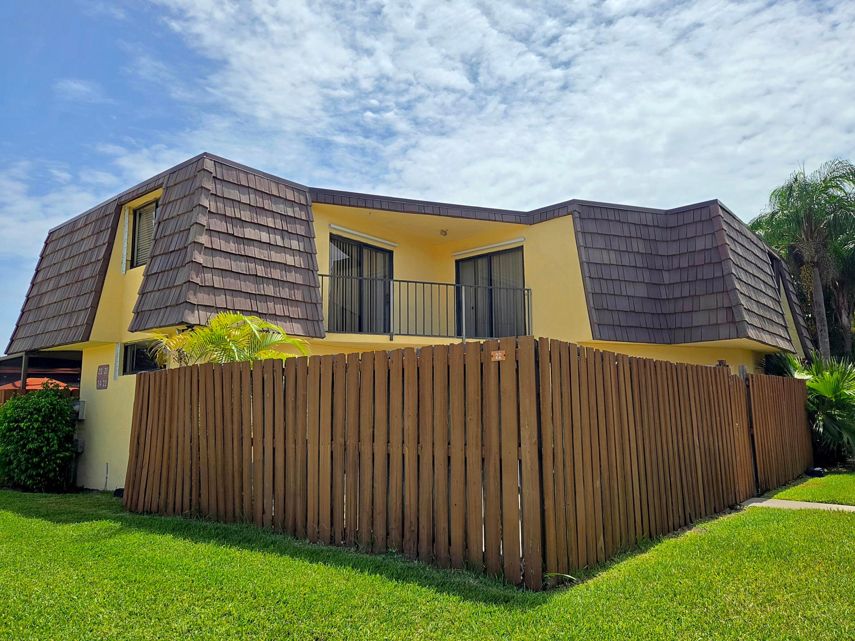 SPRINGDALE HOMES - Residential
