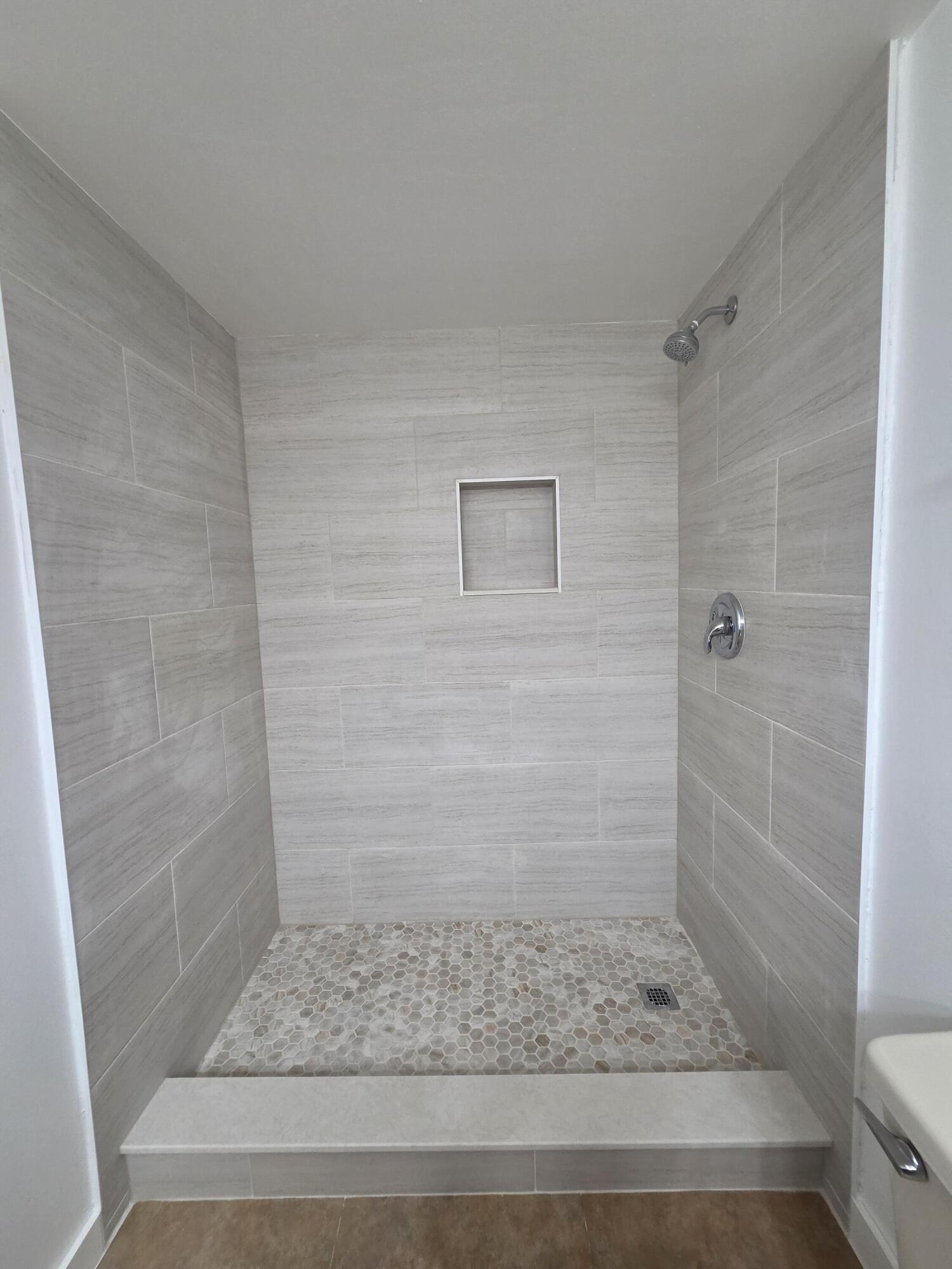SPRINGDALE HOMES - Residential