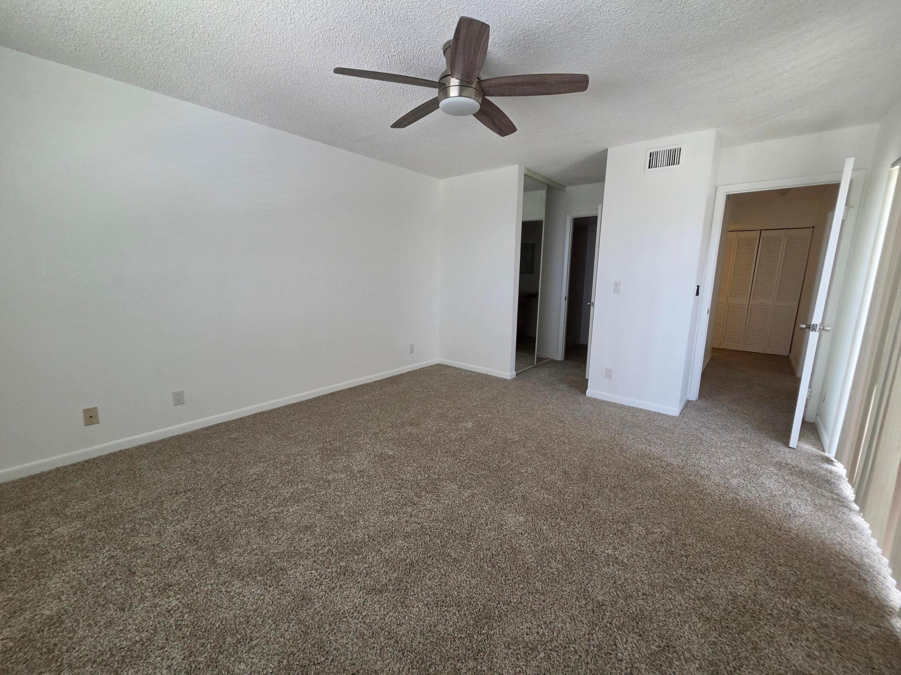 SPRINGDALE HOMES - Residential