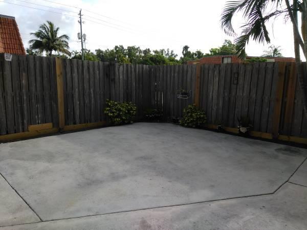 SPRINGDALE HOMES - Residential