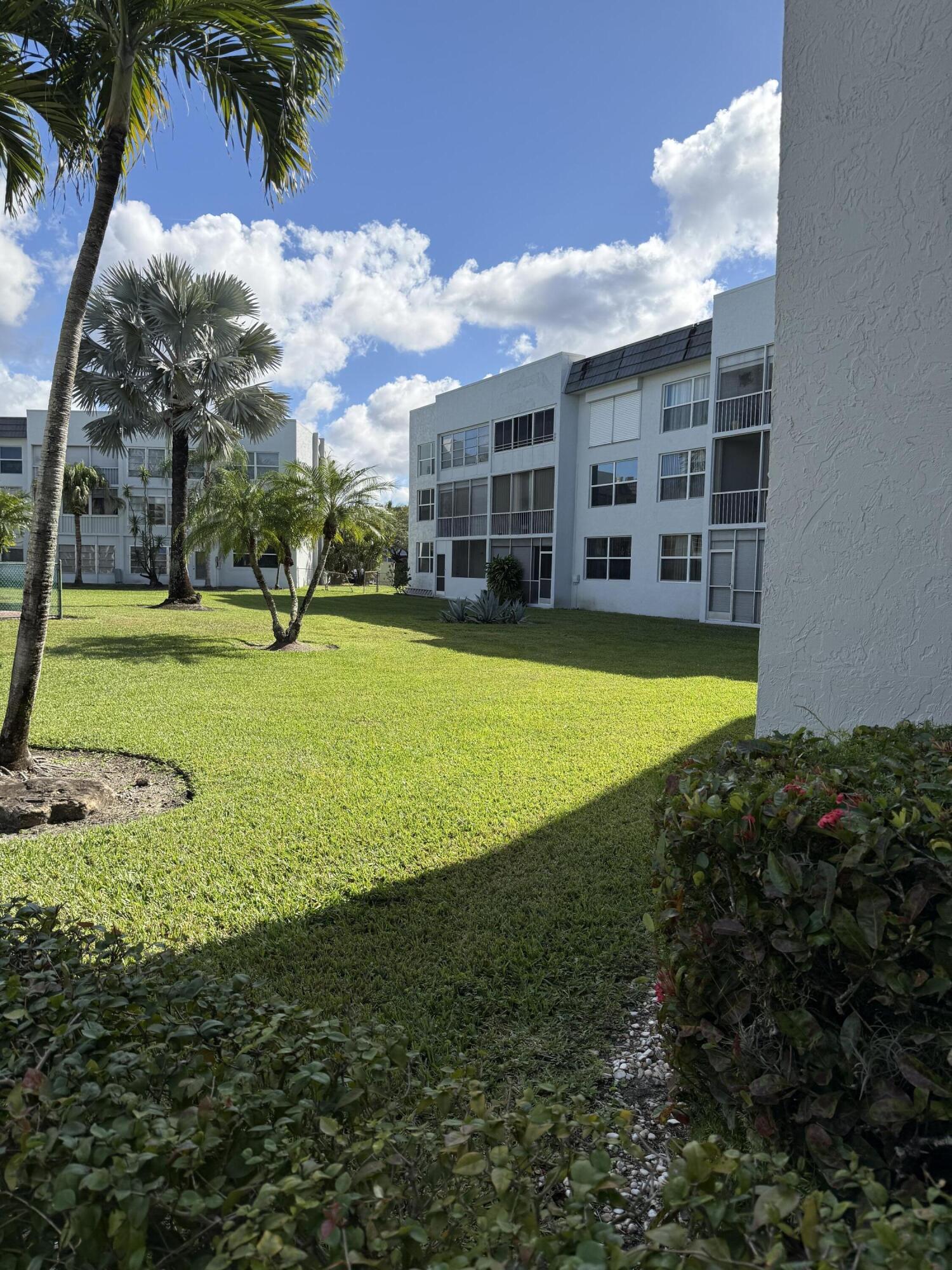 ROYAL PARK GARDENS I-C CONDO - Residential