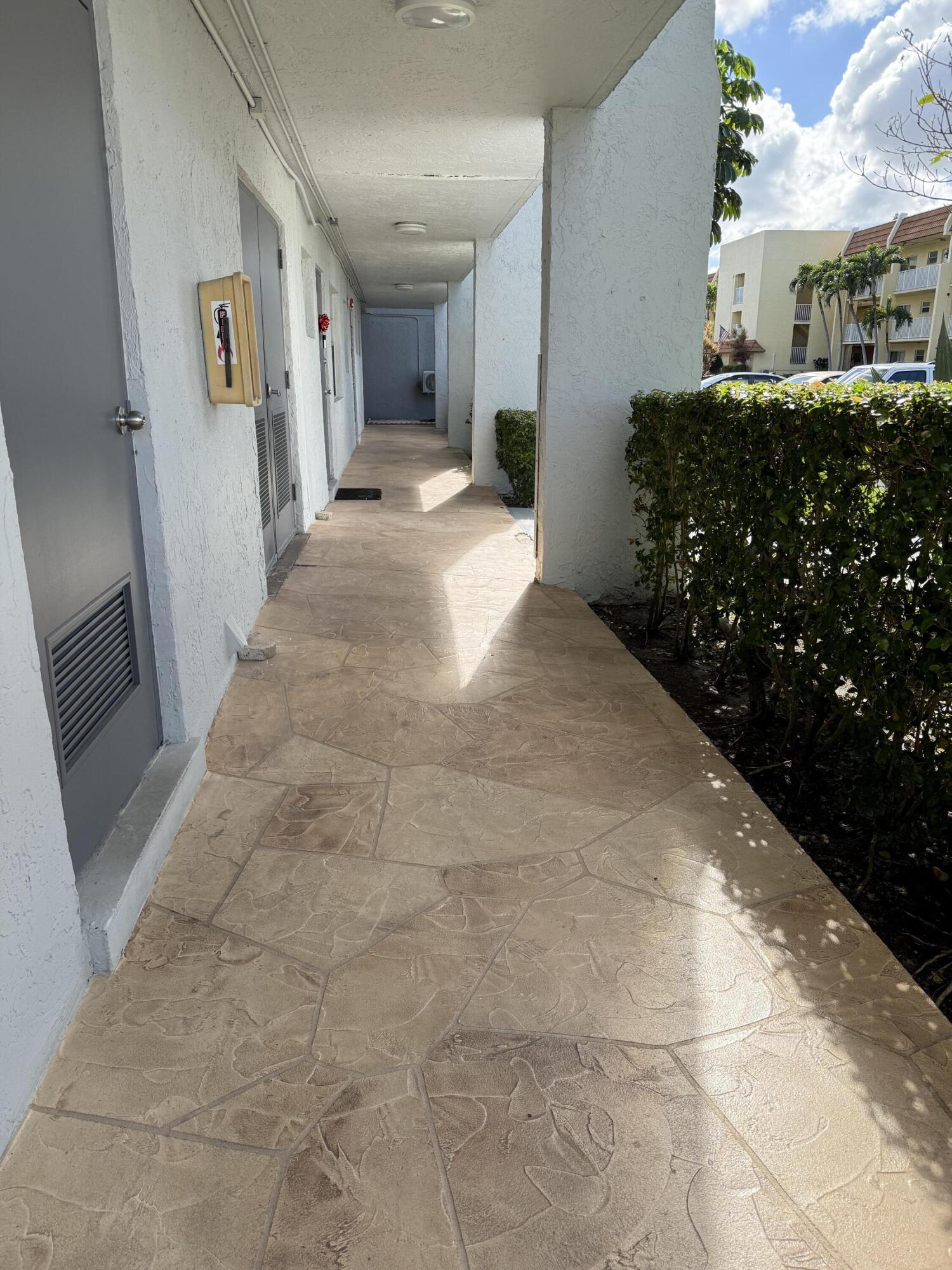 ROYAL PARK GARDENS I-C CONDO - Residential