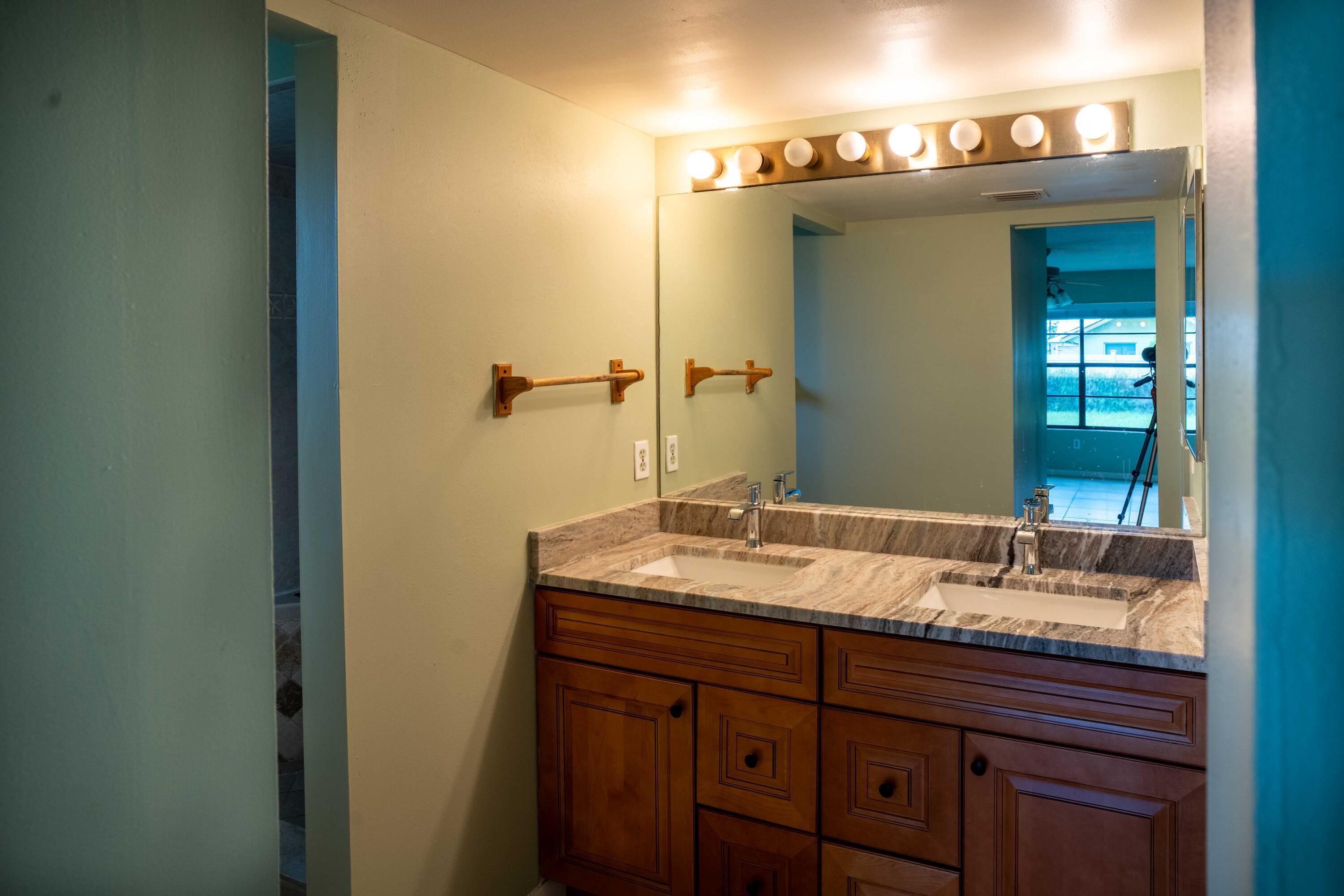 PORT ST LUCIE SECTION 19 - Residential Lease