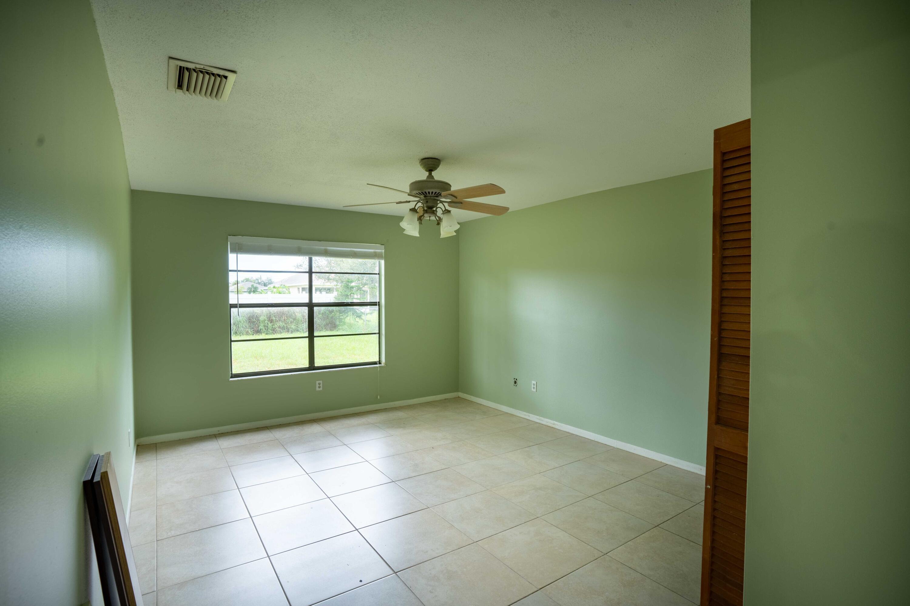 PORT ST LUCIE SECTION 19 - Residential Lease