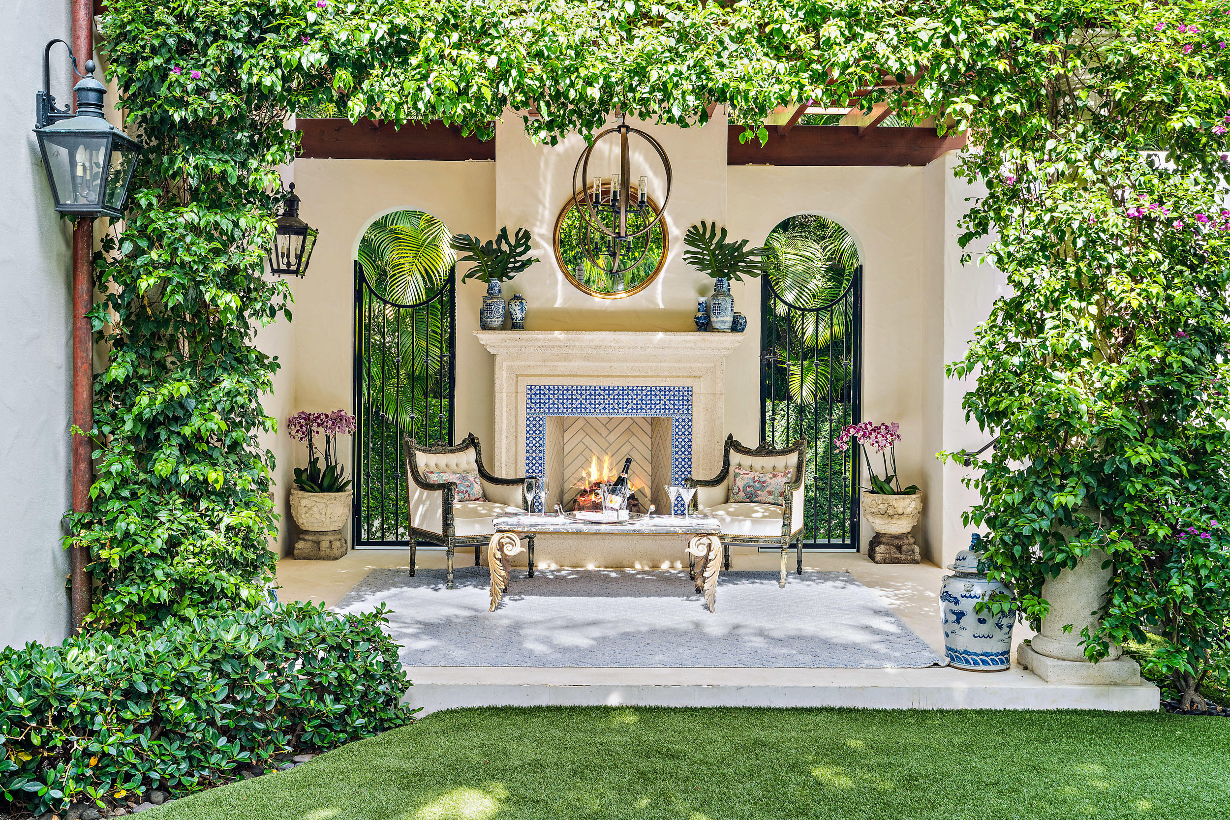 Pure Elegance. In-town living. This 2016 Pat Segraves designed home is the perfect spot for enjoying Palm Beach to the fullest. Walk to Worth, the Four Arts, the beach and Town Docks. The Lake Trail and the new Nievera Williams landscaped park along the intracoastal are literally steps away. Two bedrooms plus study upstairs and a beautiful guest suite above the two-car garage. Elevator, full-house generator and an inviting salt water pool. Move right in. There's nothing missing!