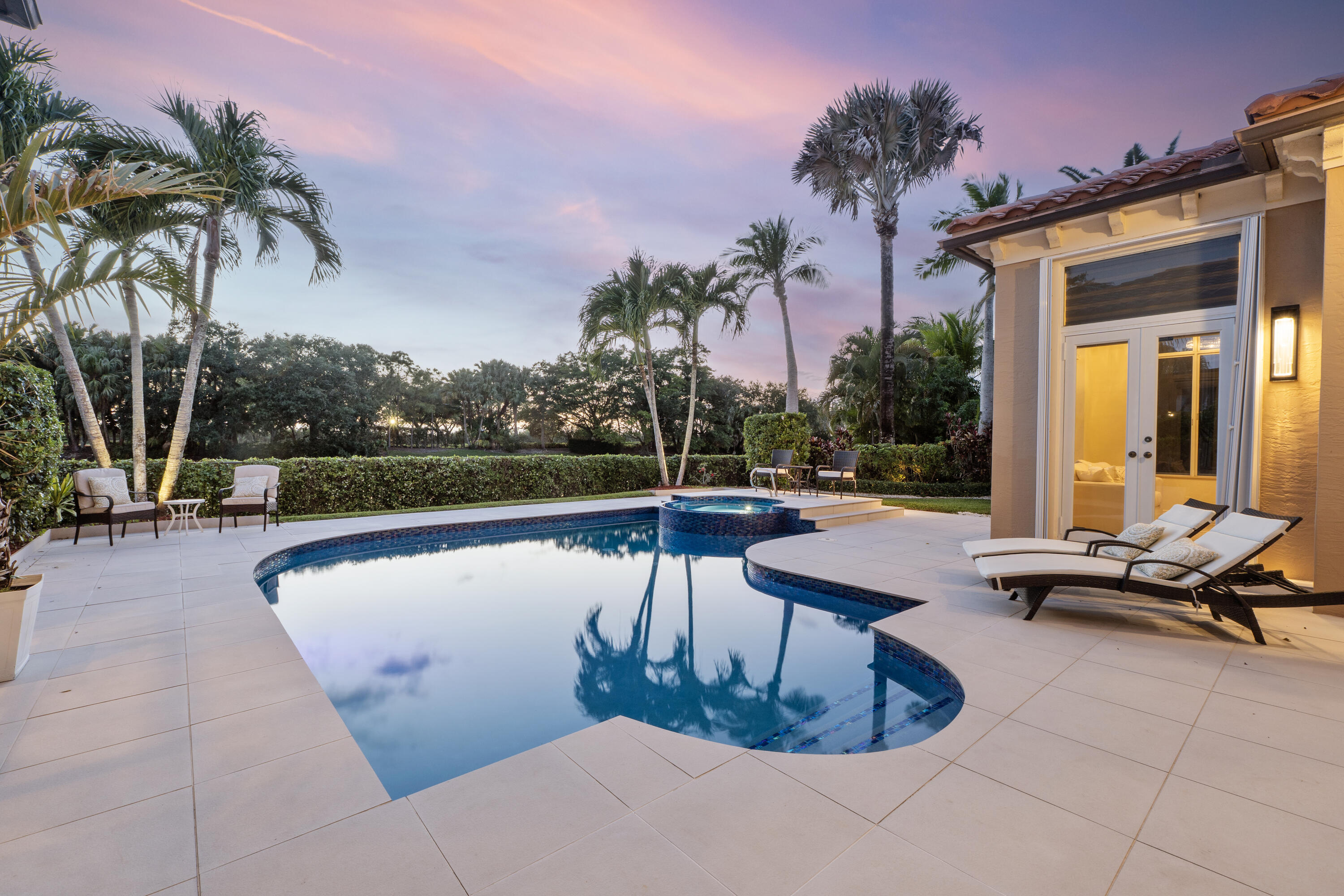 HERON BAY SEVEN & EIGHT - Residential