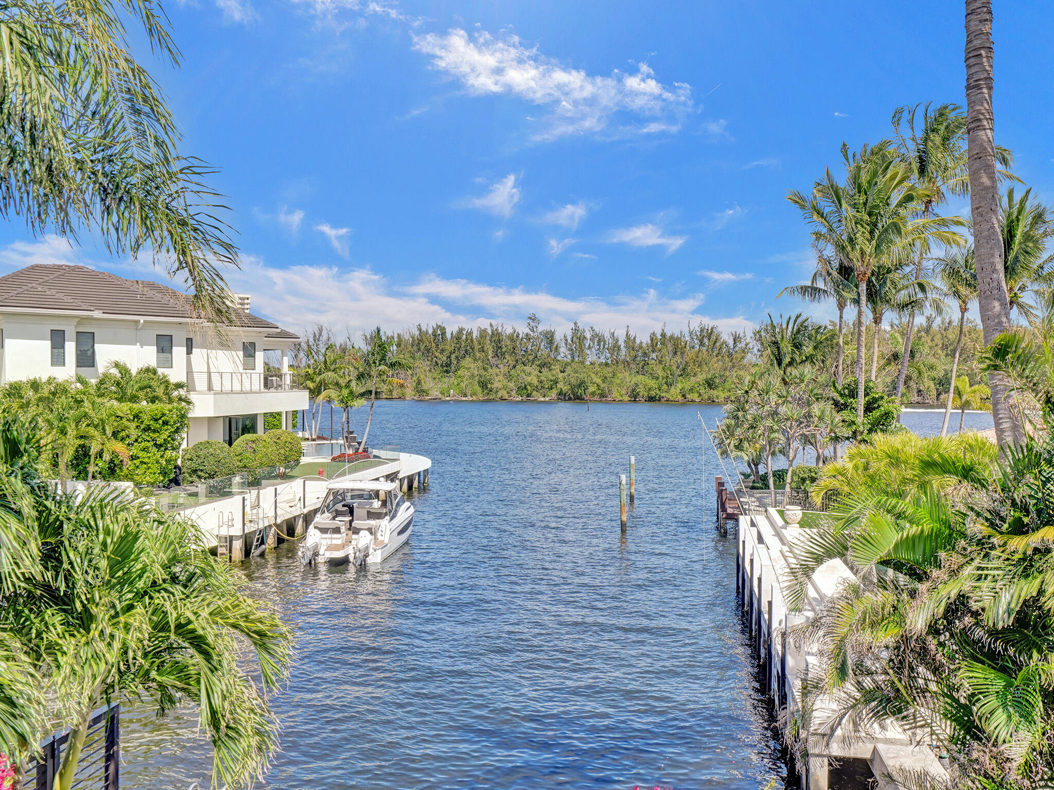 LAKE ROGERS - Residential