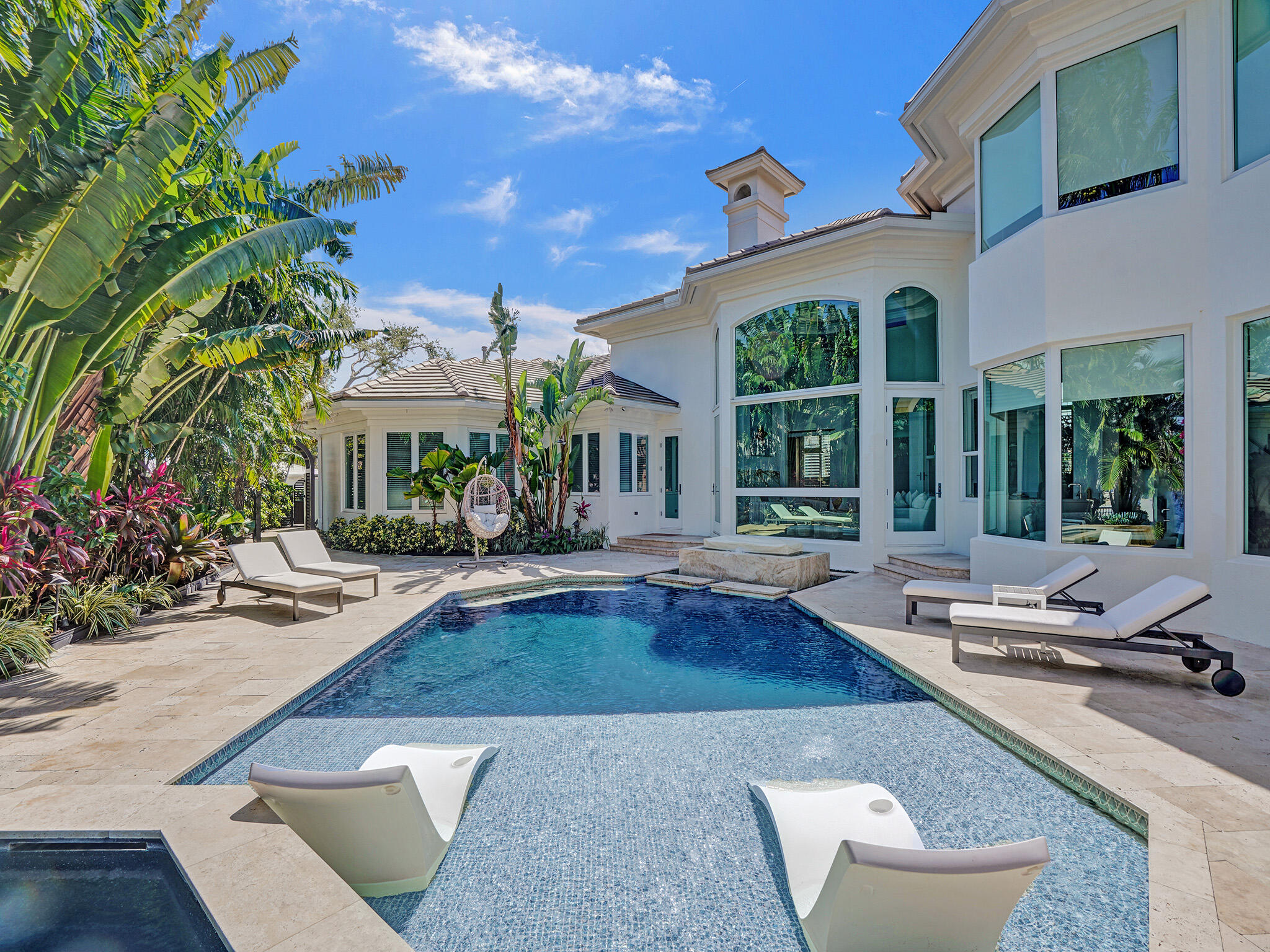 LAKE ROGERS - Residential