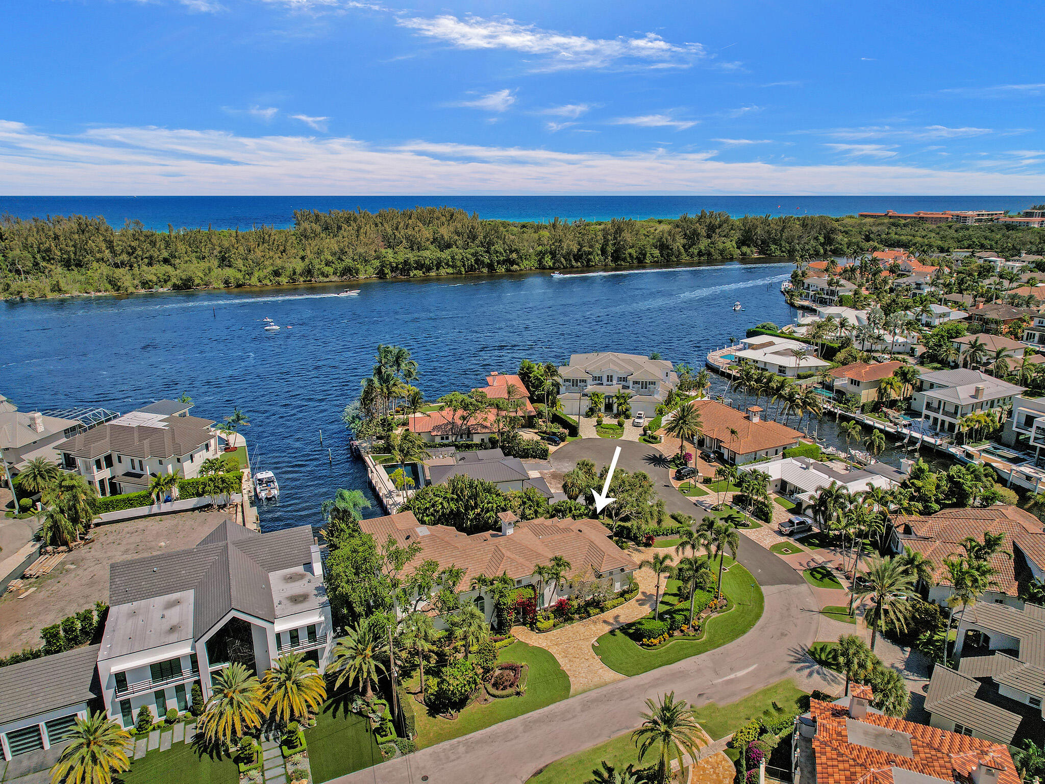 LAKE ROGERS - Residential