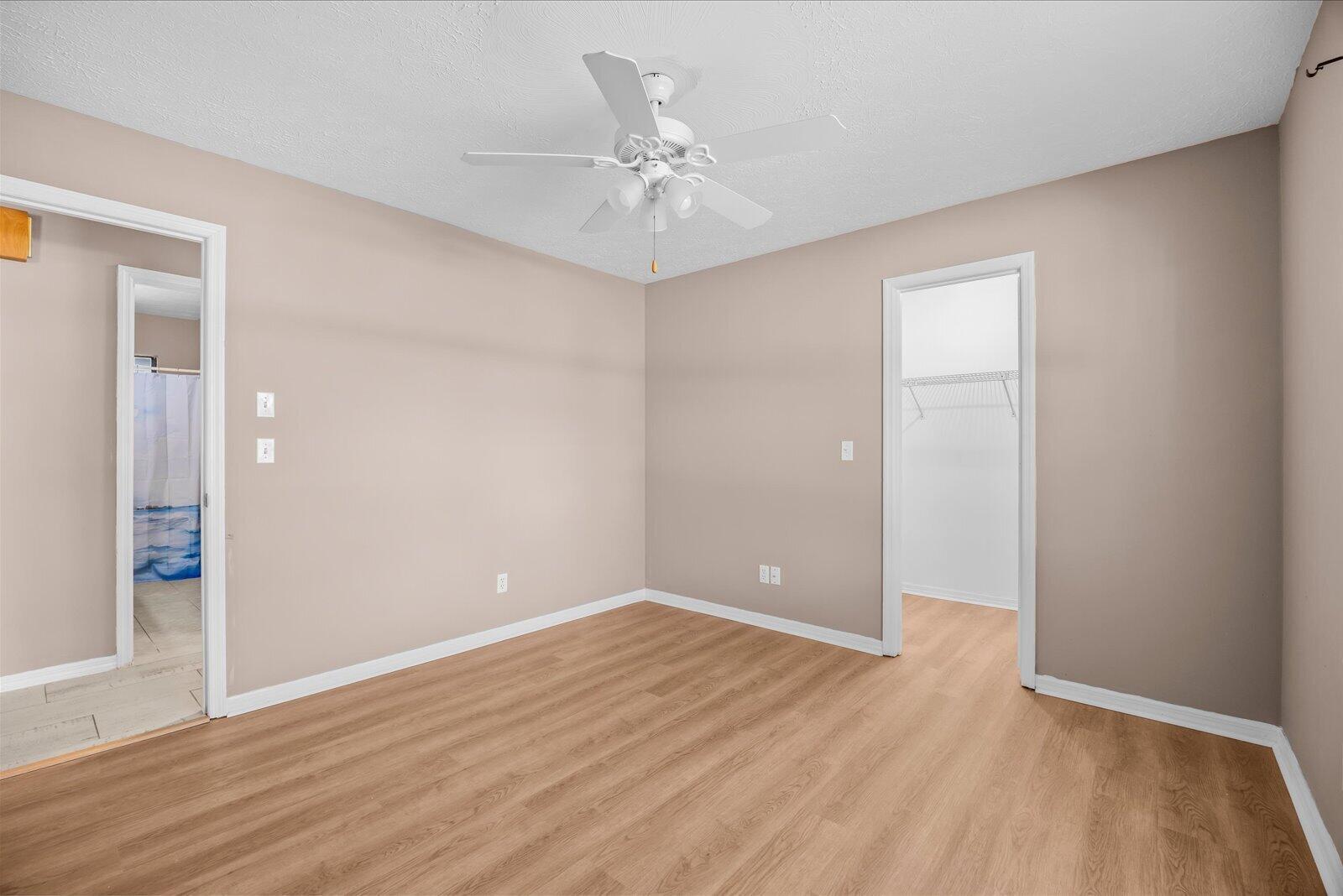 JENSEN PARK ESTATES - Residential Lease